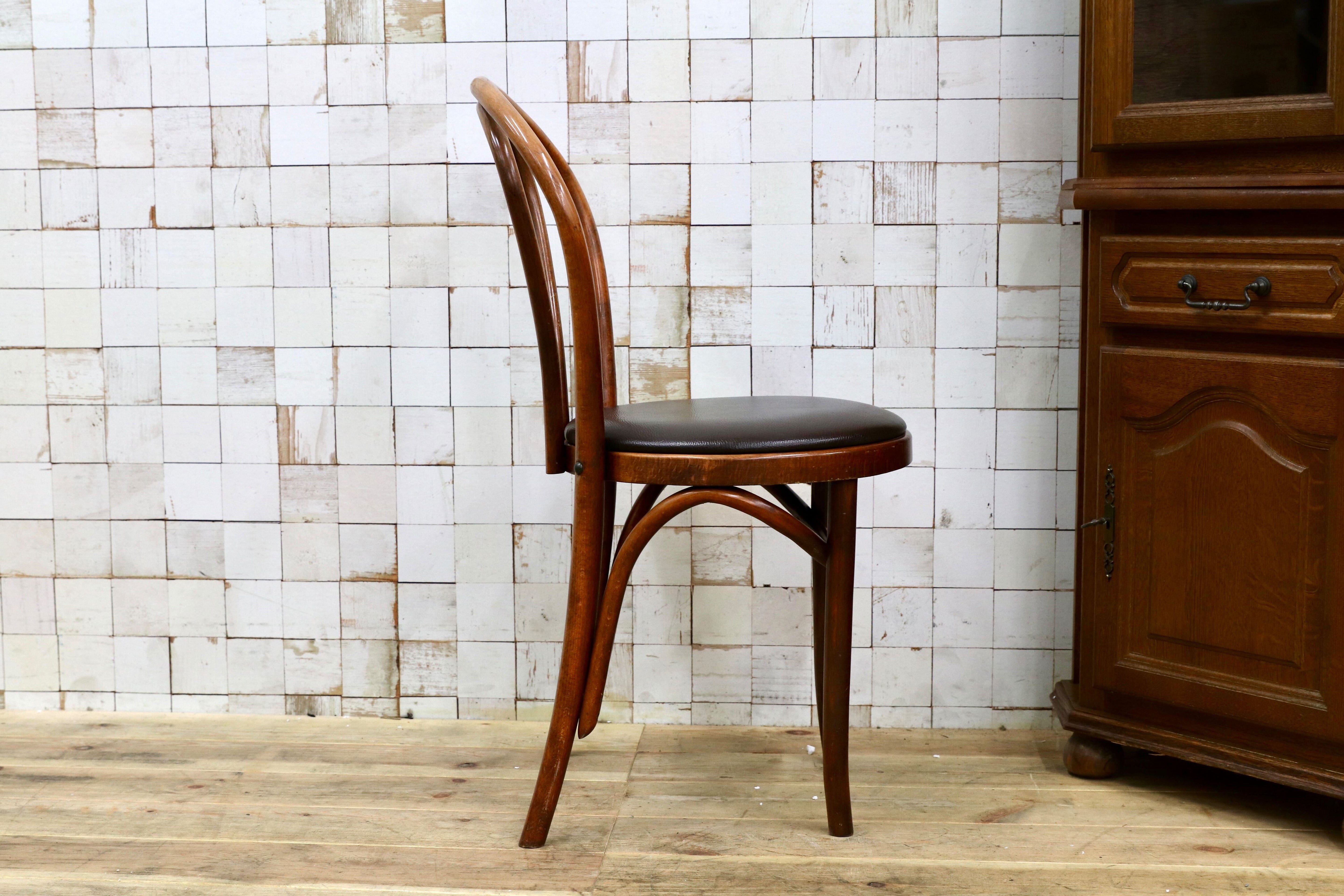 GMIH421D○maruni / マルニ オールド ヴィンテージ ベントウッドチェア ルーマニア製 曲木 アンティーク 合皮 ブナ材 稀少