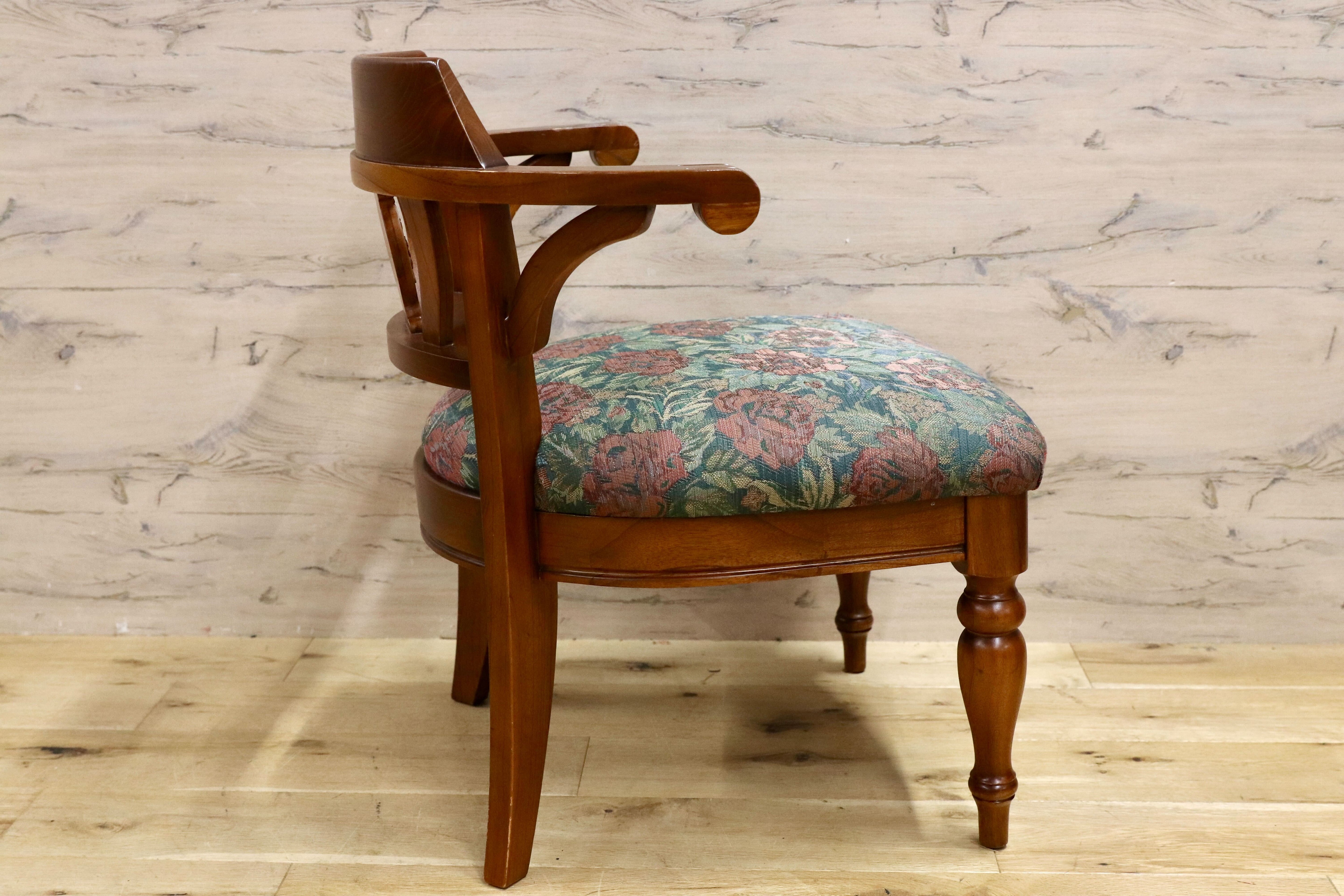 GMHS269B○英国カントリースタイル ダイニングチェア アームチェア 食卓椅子 ファブリック 花柄 アンティーク 検)三越ブルージュ 東海家具