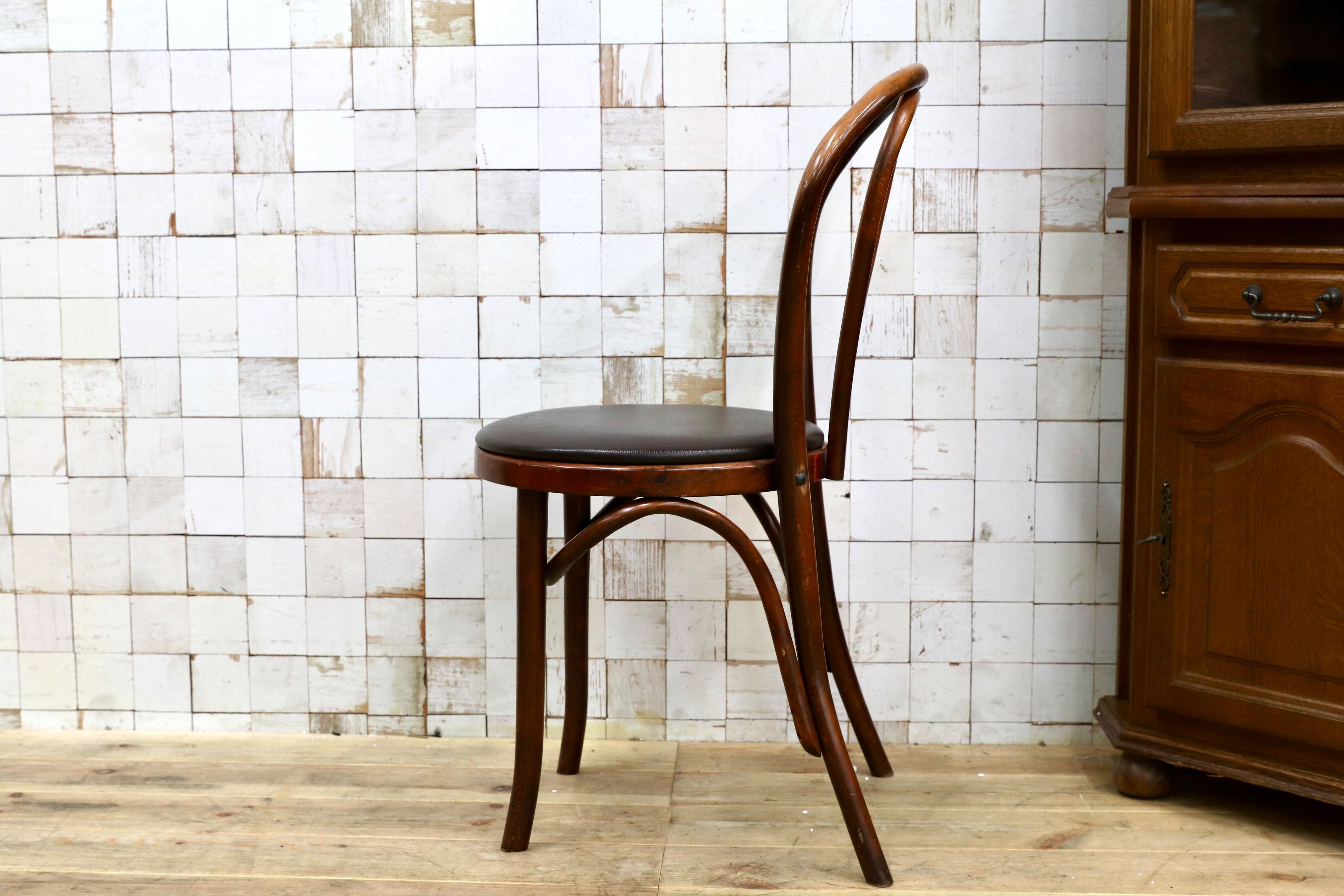 GMIH421E○maruni / マルニ オールド ヴィンテージ ベントウッドチェア ルーマニア製 曲木 アンティーク 合皮 ブナ材 稀少