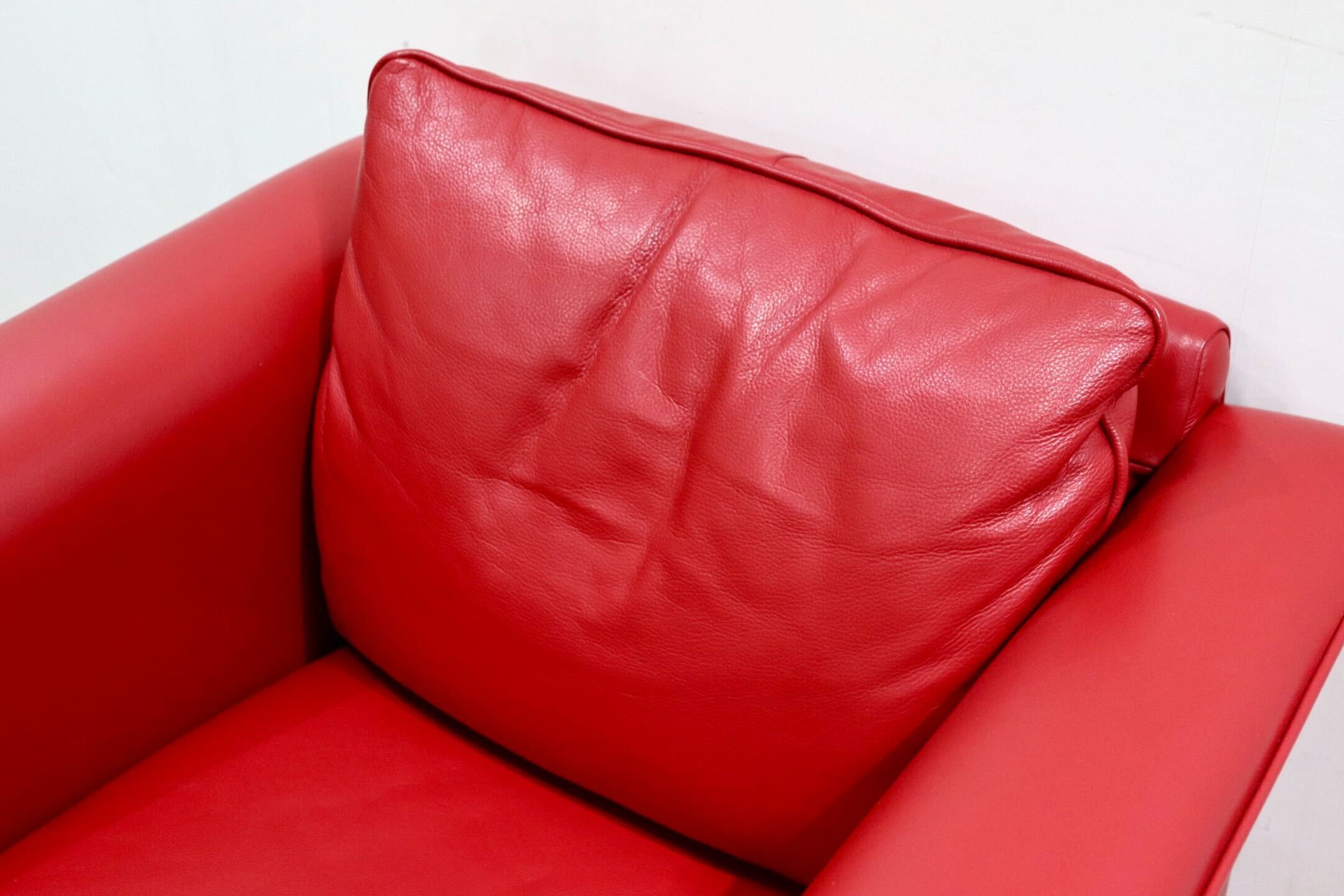 GMHK856○Domicil / ドミシール 1人掛けソファ シングルソファ アームソファ 総革 赤 モダン IDC大塚家具 定価約14万