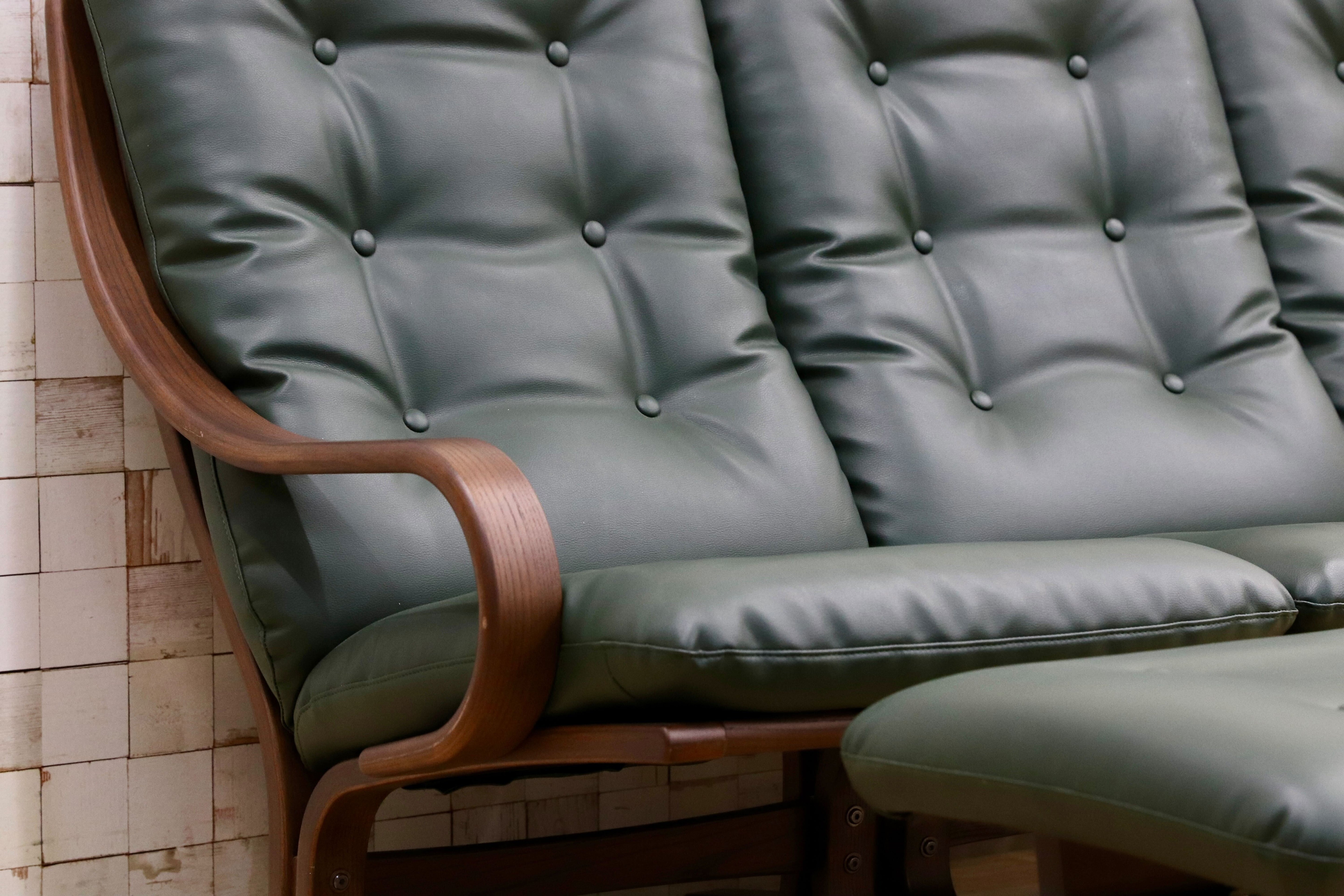 GMHK680○冨士ファニチア / FUJI FURITURE Agio アージオ 3人掛けソファ+オットマン オーク 本革 レザーグリーン 定価約51.4万