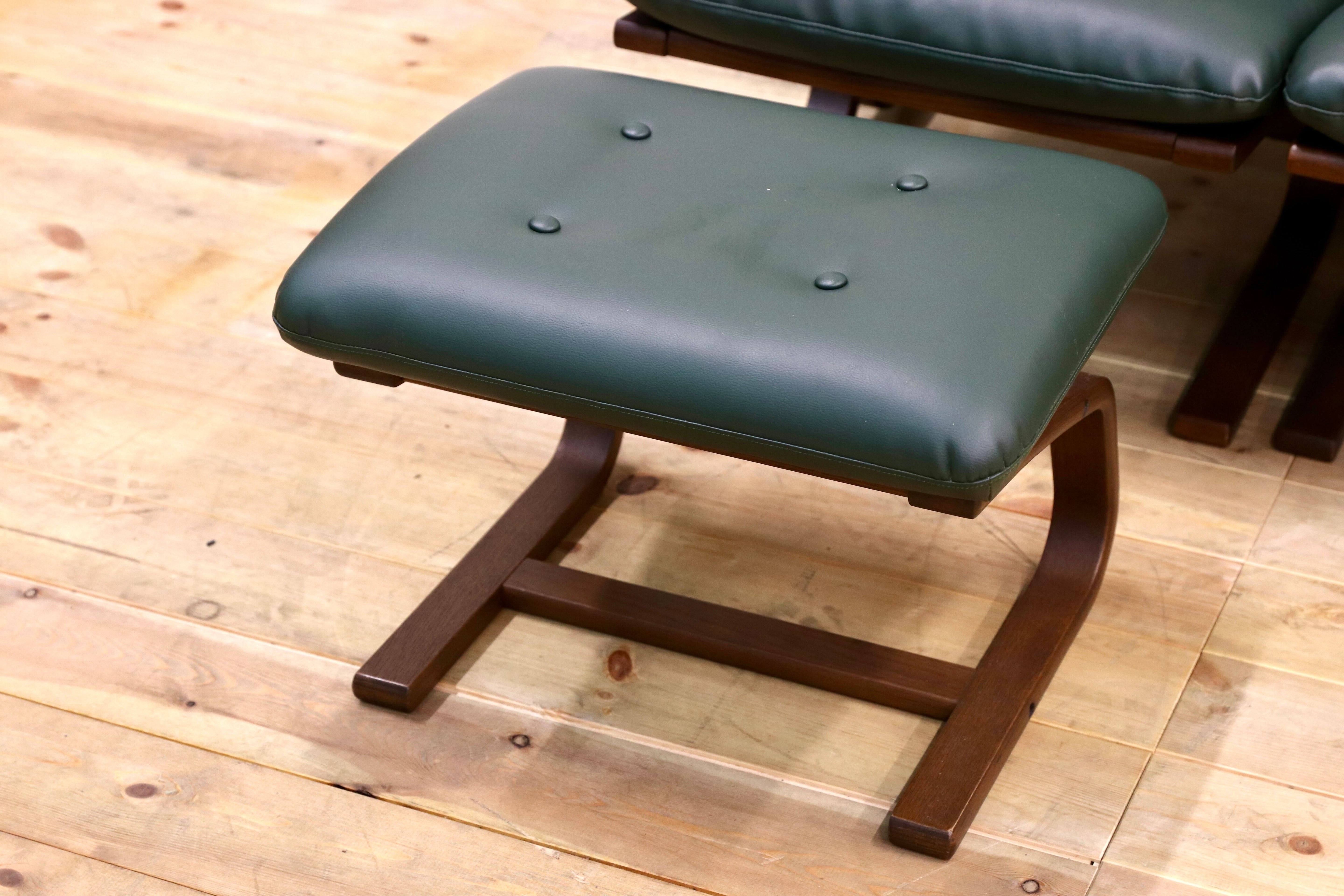 GMHK680○冨士ファニチア / FUJI FURITURE Agio アージオ 3人掛けソファ+オットマン オーク 本革 レザーグリーン 定価約51.4万