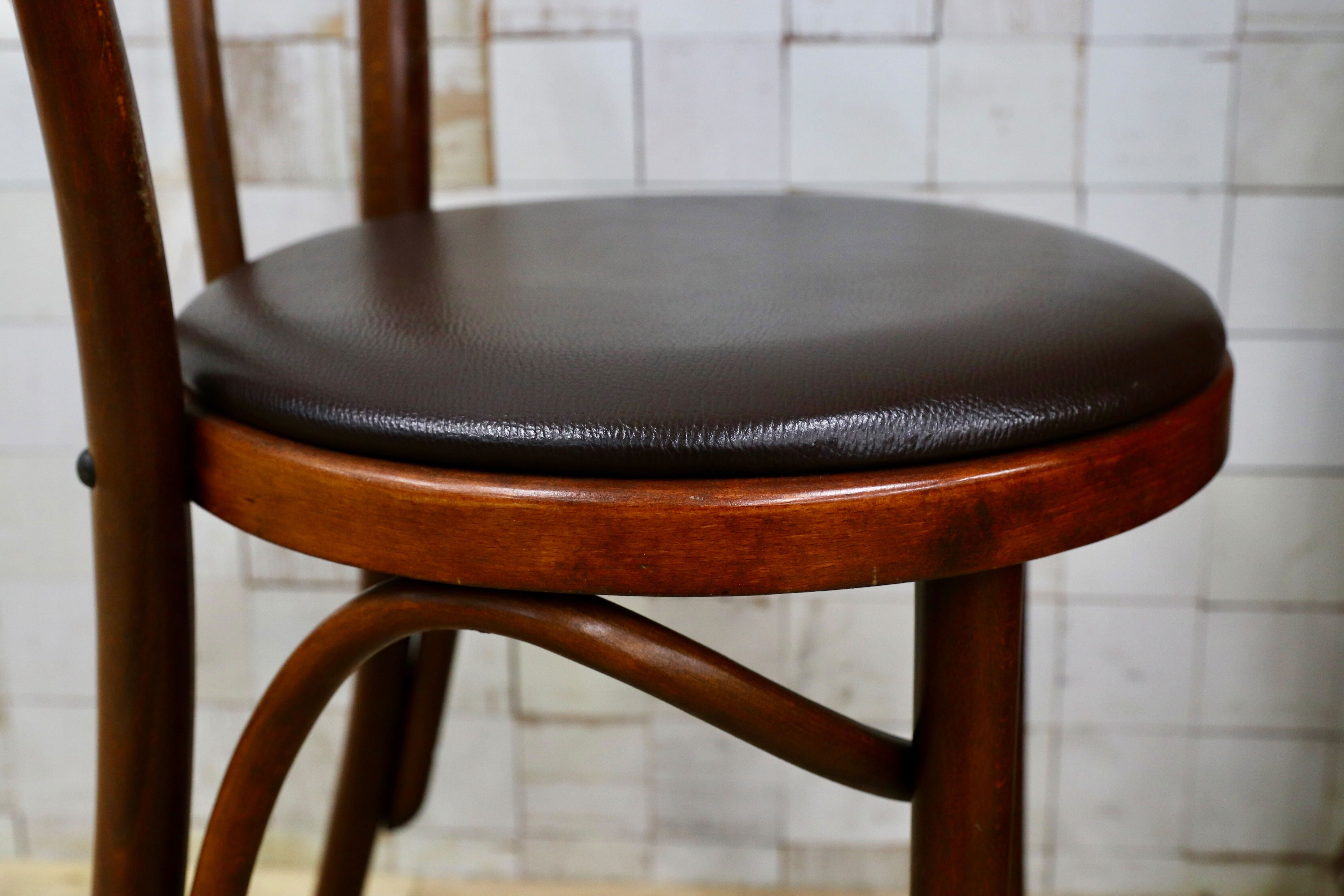 GMIH421G○maruni / マルニ オールド ヴィンテージ ベントウッドチェア ルーマニア製 曲木 アンティーク 合皮 ブナ材 稀少