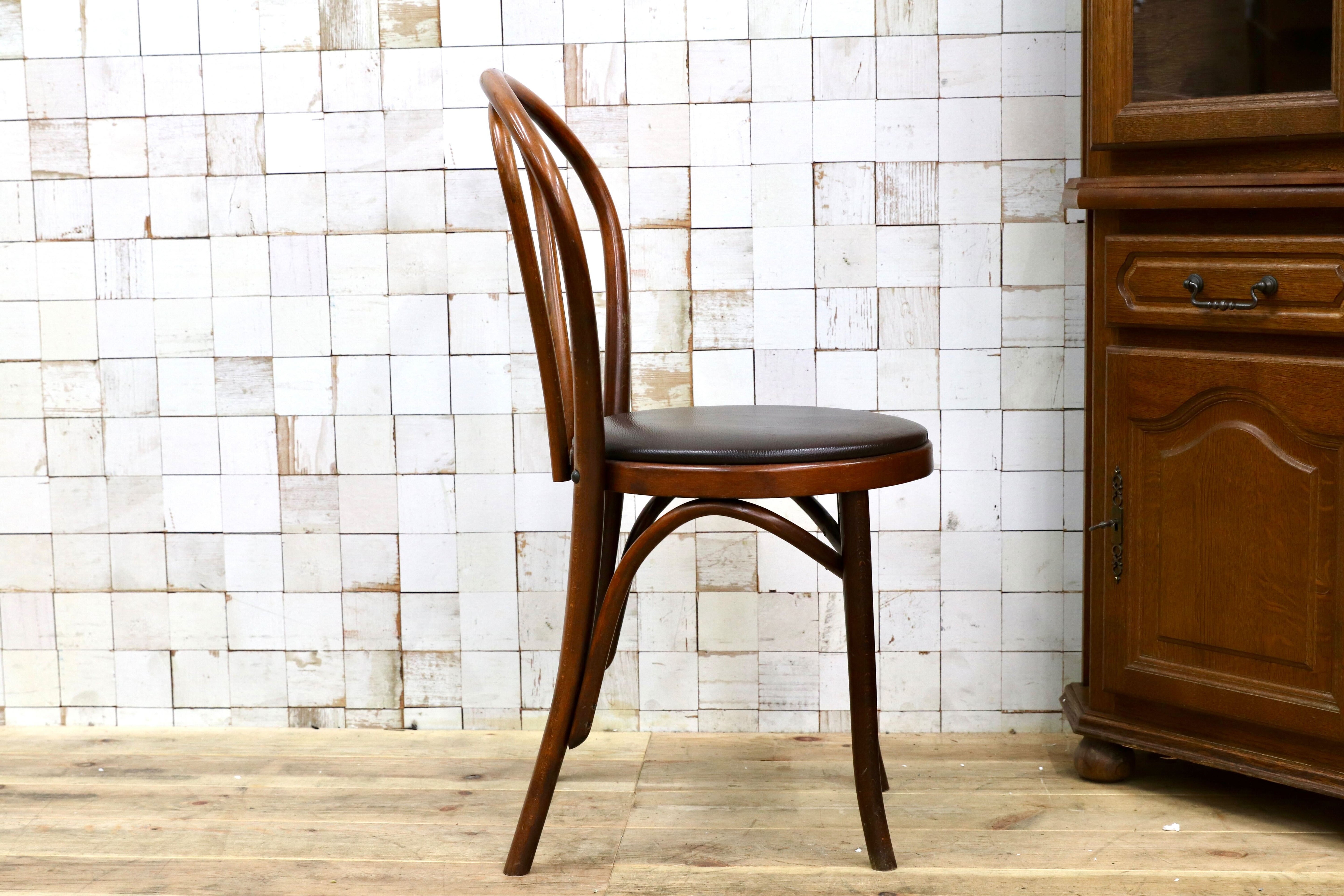 GMIH421I○maruni / マルニ オールド ヴィンテージ ベントウッドチェア ルーマニア製 曲木 アンティーク 合皮 ブナ材 稀少