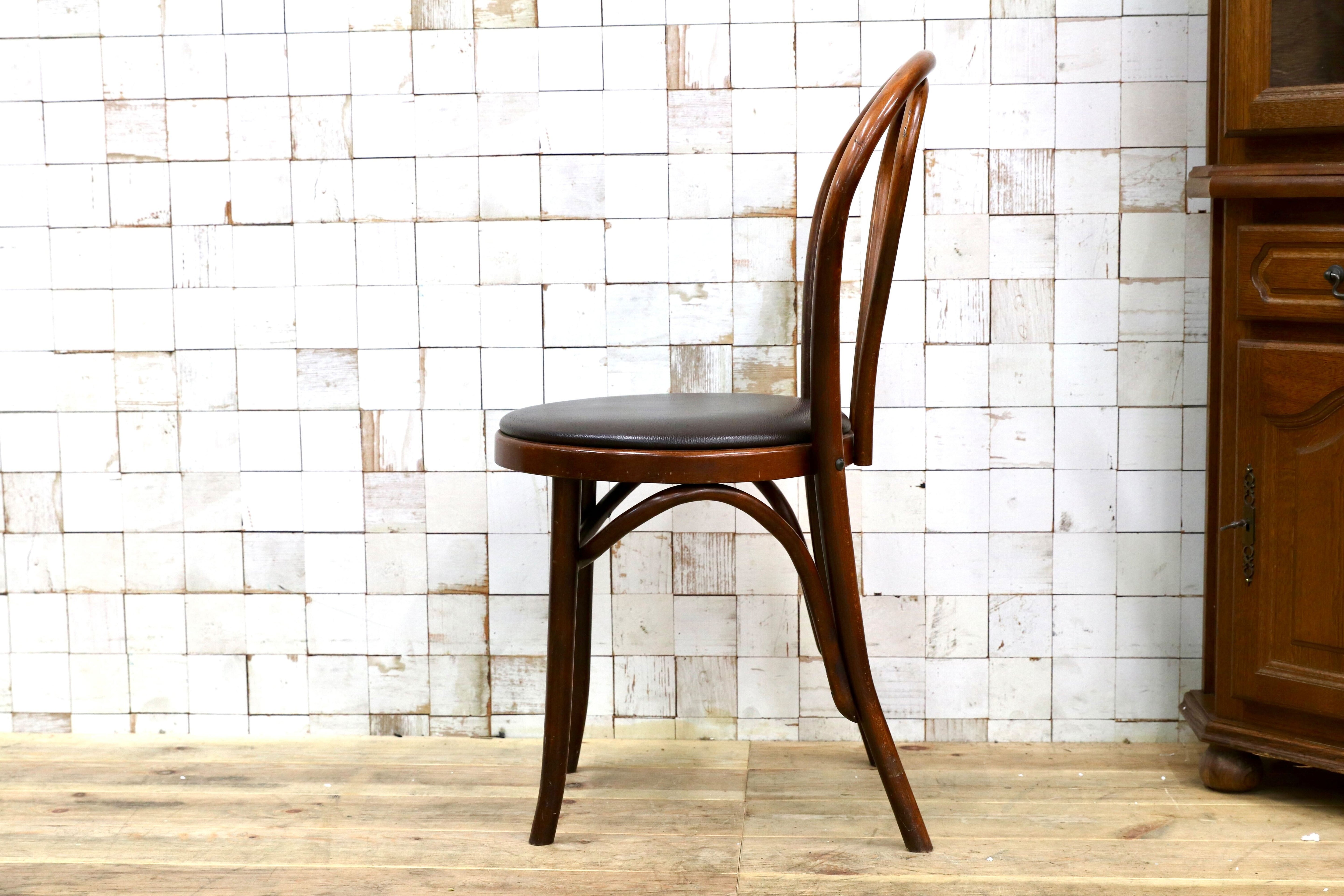 GMIH421I○maruni / マルニ オールド ヴィンテージ ベントウッドチェア ルーマニア製 曲木 アンティーク 合皮 ブナ材 稀少