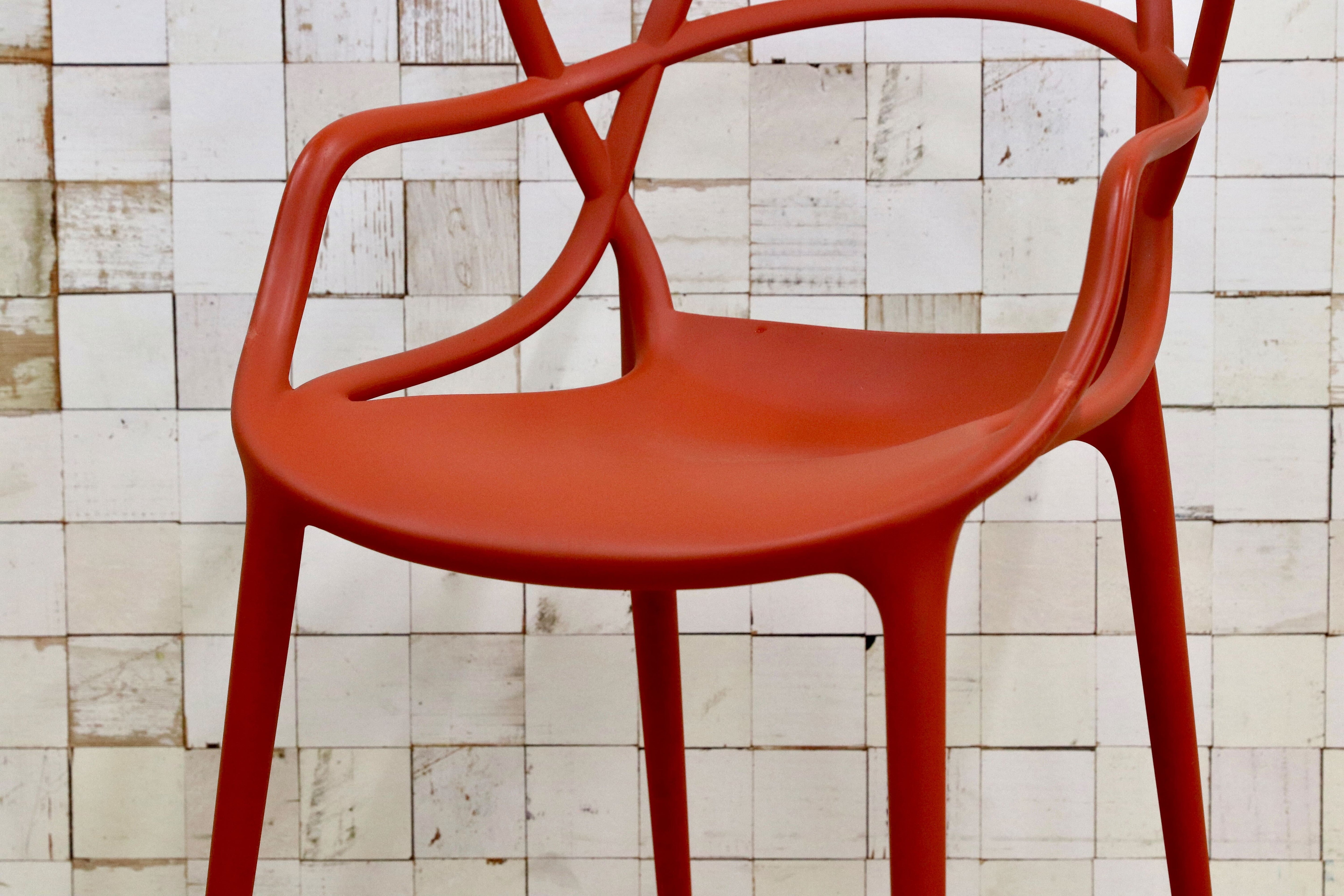 GMHK687○Kartell / カルテル MASTERS マスターズ ダイニングチェア 椅子 アームチェア 定価4.7万 モデルルーム展示品