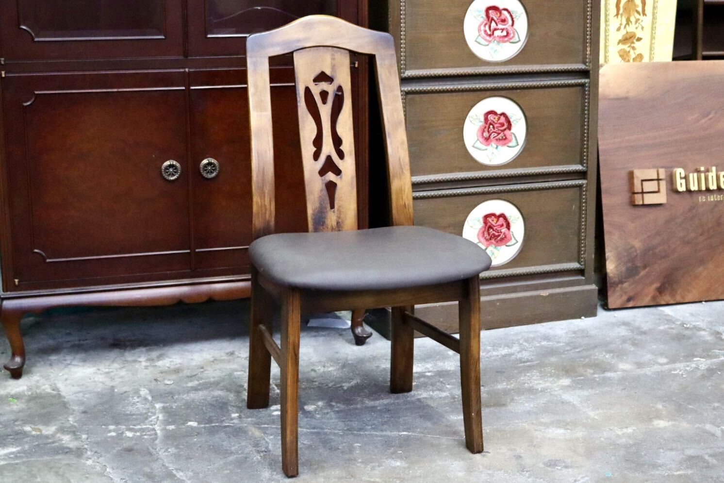 GMJK357C○karimoku / カリモク コロニアル ダイニングチェア アームレスチェア 椅子 レトロ ヴィンテージ 国産家具