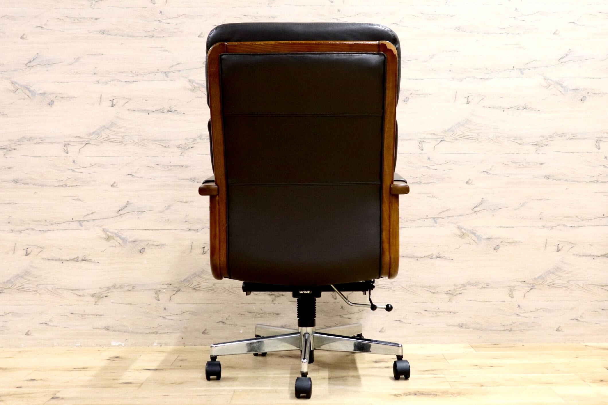 GMIK583○ karimoku / カリモク 黒 本革 デスクチェア オフィスチェア 社長椅子 役員椅子 書斎椅子 ミーティング椅子
