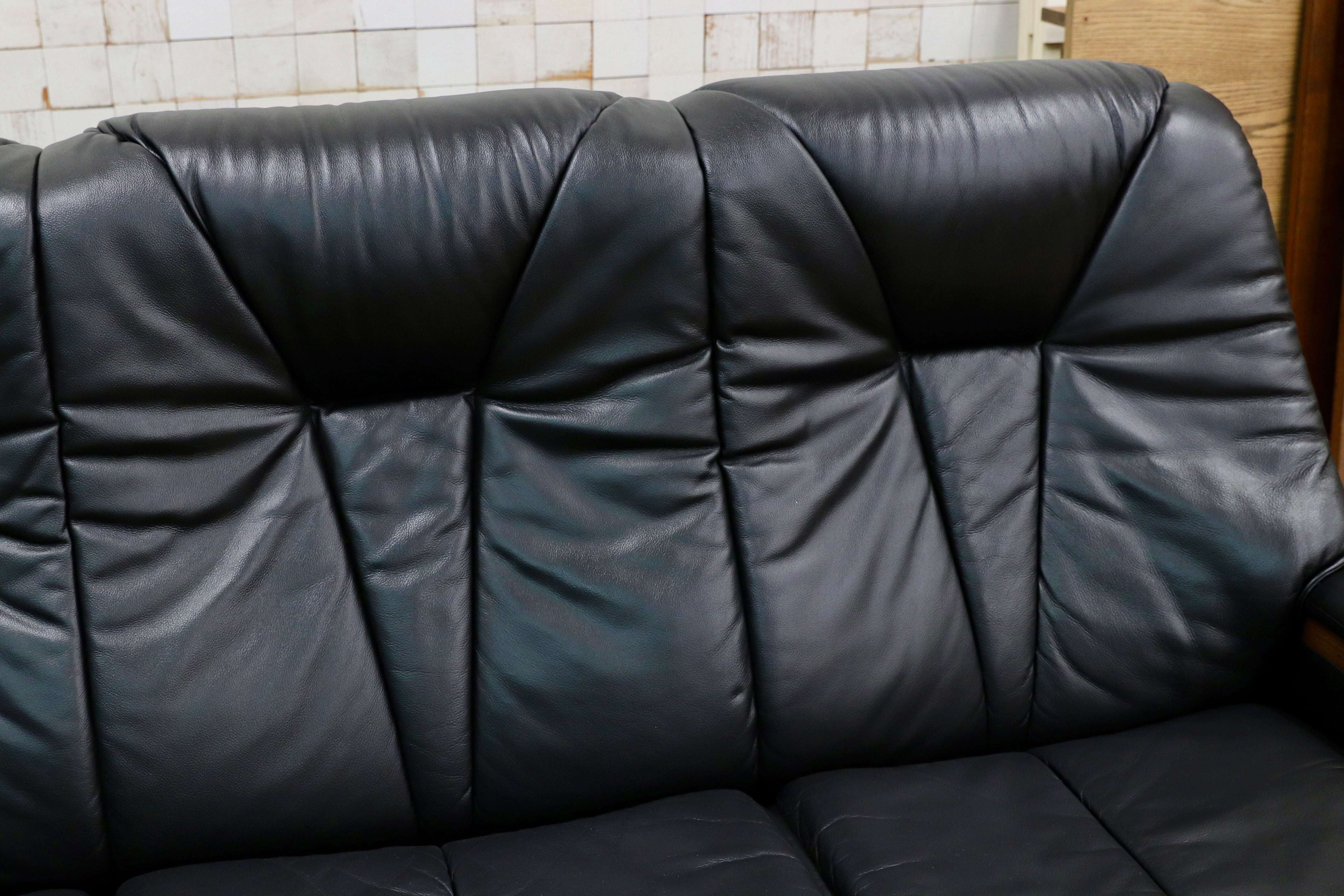 GMIK134○冨士ファニチア / FUJI FURNITURE 3人掛けソファ トリプルソファ 本革 レザー 国産家具 和モダン レトロ 長椅子