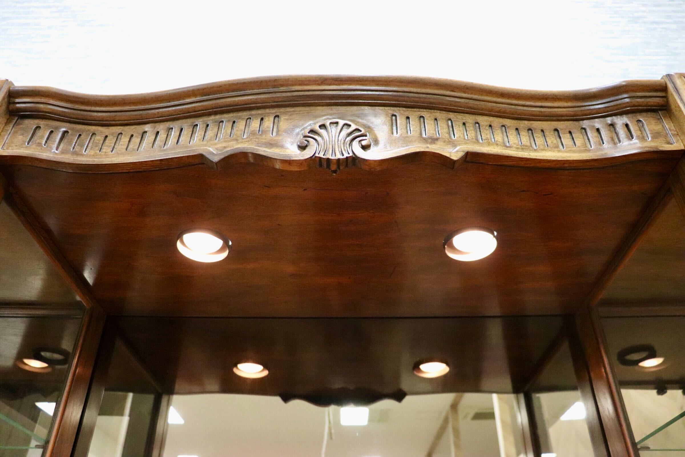 GMHS130○DREXEL HERITAGE /ドレクセルヘリテイジ Grand Villa グランドヴィラ ガラスキャビネット 飾り棚 最高級 約280万※発送不可