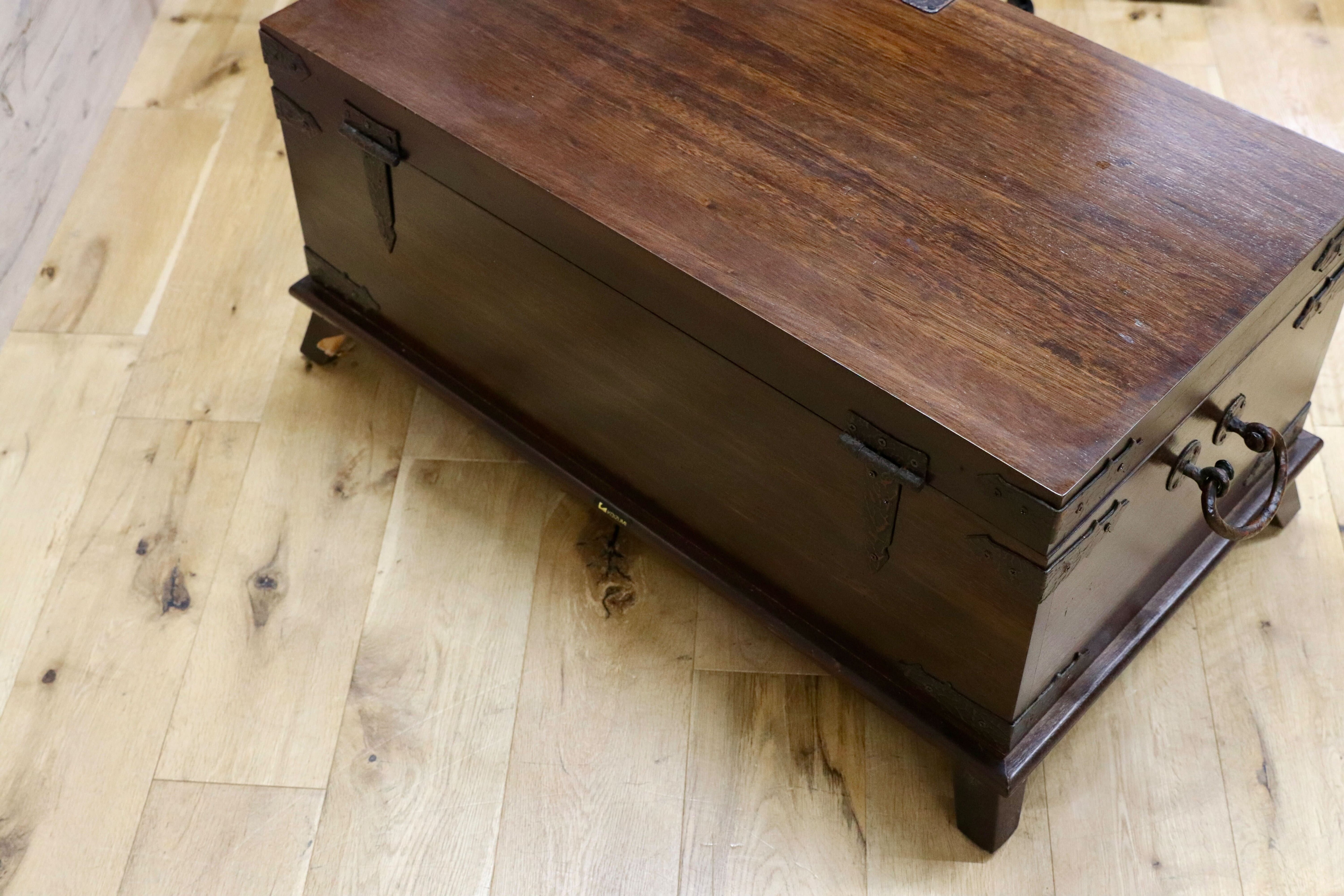 GMHH206A○KOIZUMI / コイズミ 収納家具 収納ボックス 和モダン アンティーク調 金具 木製 レトロ バンダジ 展示品