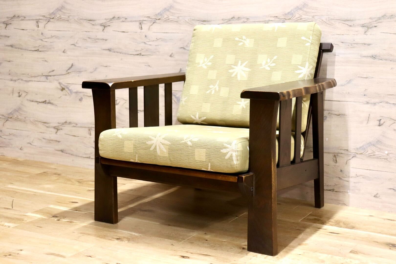 GMHH397○karimoku / カリモク アームチェア 1人掛けソファ シングルソファ 椅子 ファブリック 和モダン 国産家具