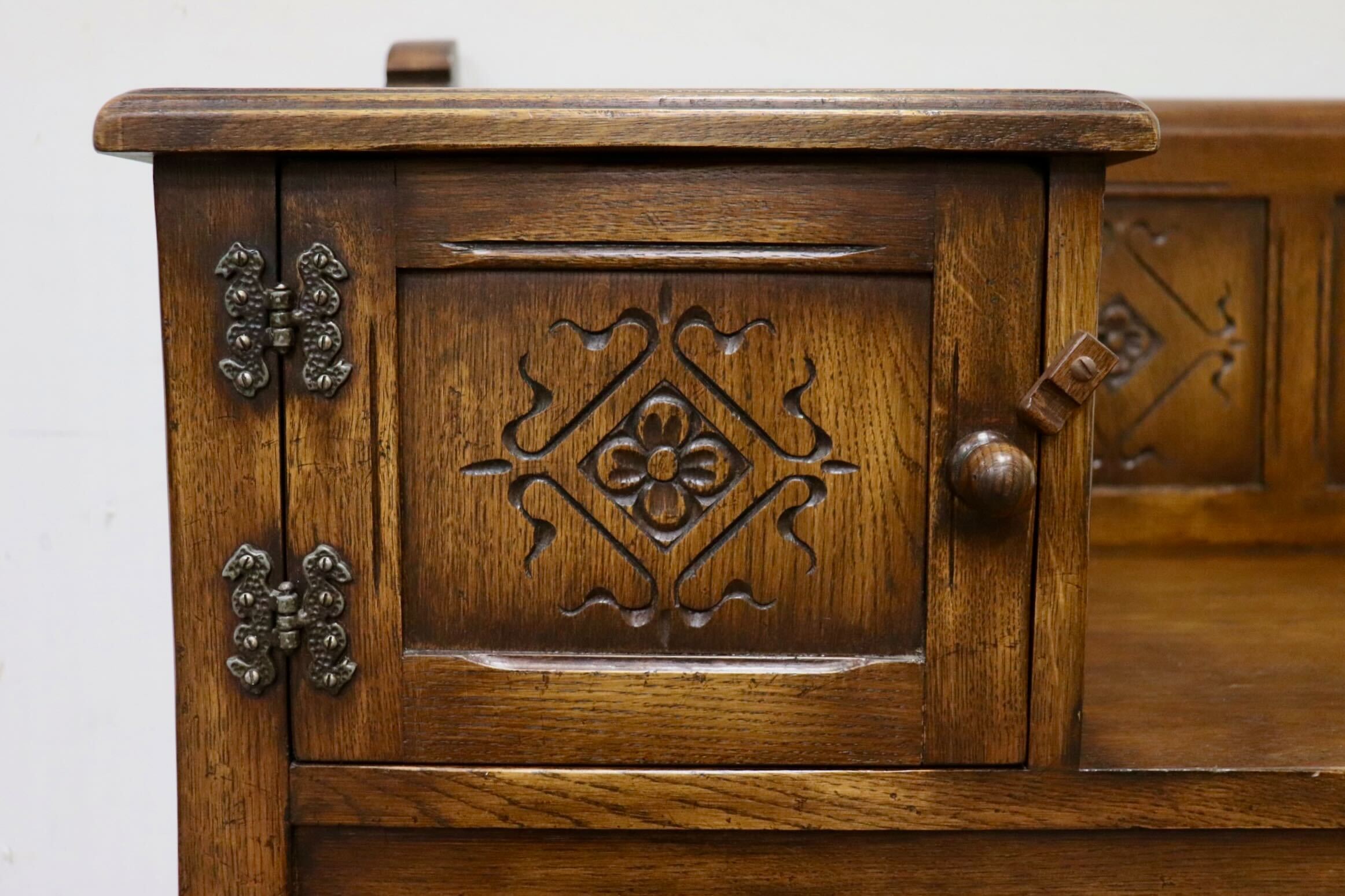 GMIS12○西洋 アンティーク イギリス テレフォンベンチ チェア 椅子 彫刻 レトロ ヨーロピアン クラシック ヴィンテージ オーク材