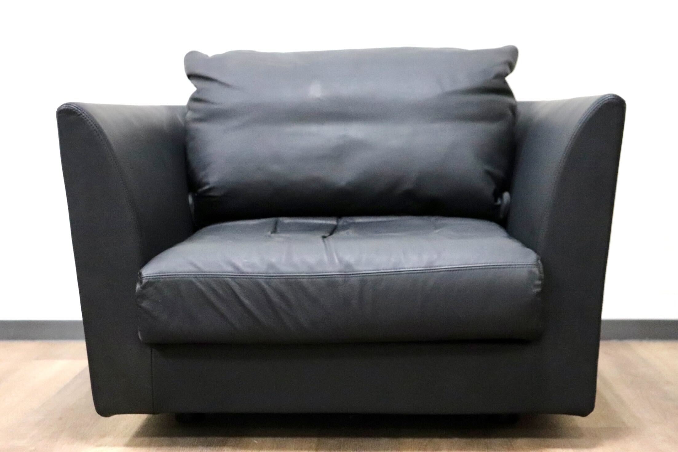 GMGS206A○arflex / アルフレックス A SOFA MEDIUM エーソファ ミディアム 黒 本革 シングルソファ 1人掛けソファ イタリアモダン 約50万