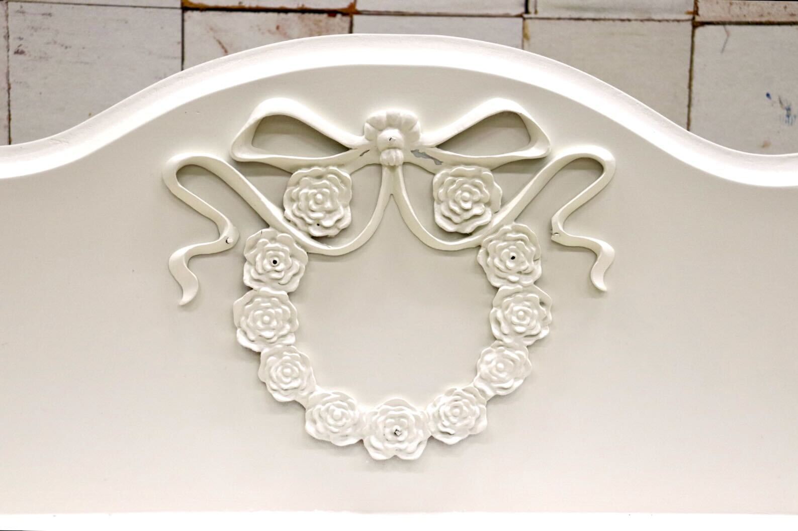 GMGS292A○COUNTRY WHITE / カントリーホワイト Praha Hutch 800 ハッチ 上台 収納棚 シェルフ 飾り棚 ホワイト 輸入家具 展示品