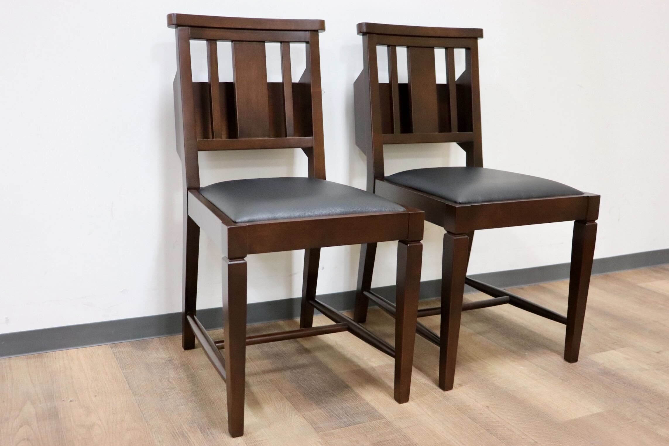 GMGN342I○CHERRY FURNITURE / 桜屋工業 ダイニングチェア チャーチチェア マガジンラック 合皮 ダークブラウン 2脚セット モダン 未使用品