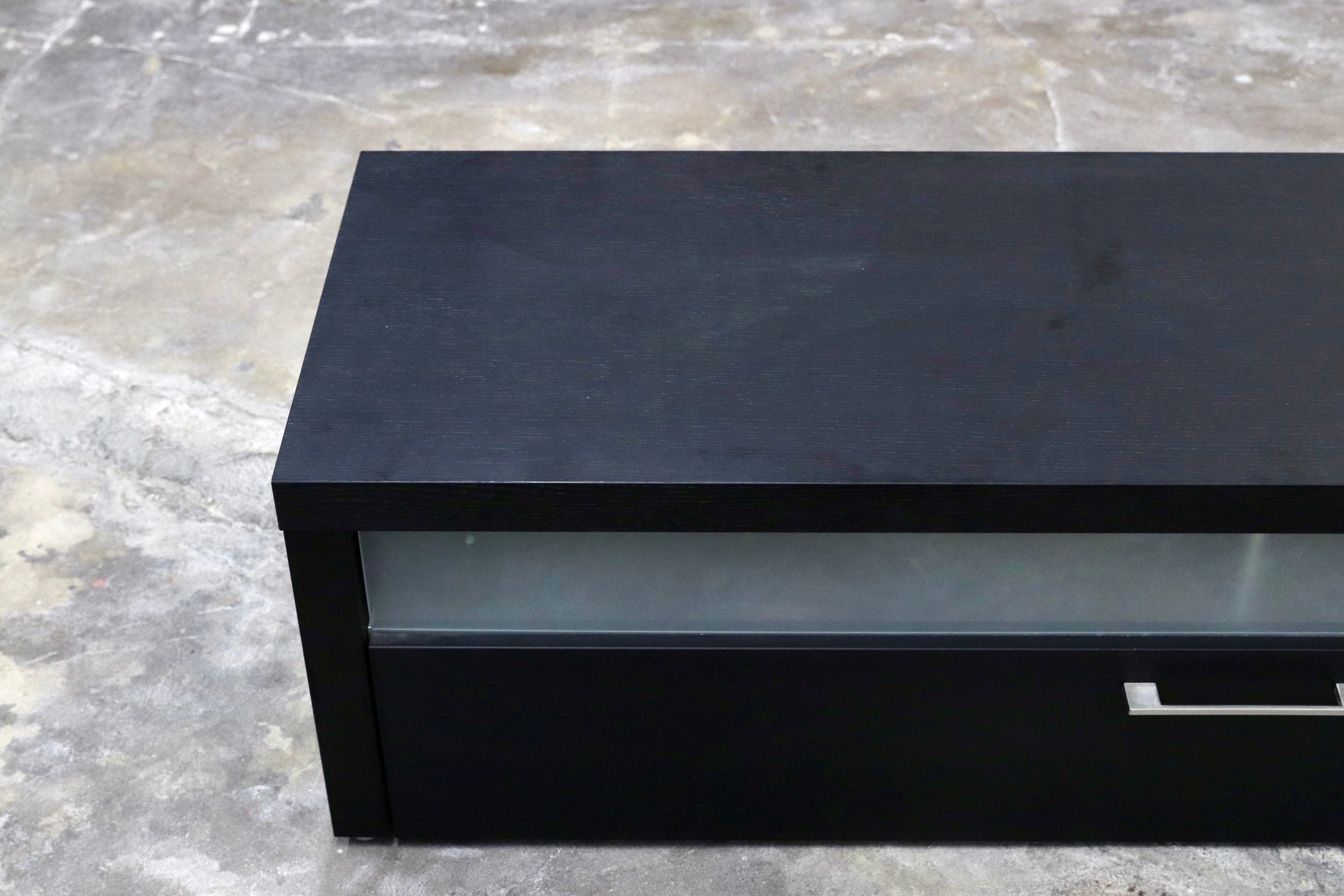 GMJS154〇BoConcept / ボーコンセプト Occa オッカ TVボード AVボード ブラック スモークガラス デンマーク 北欧モダン
