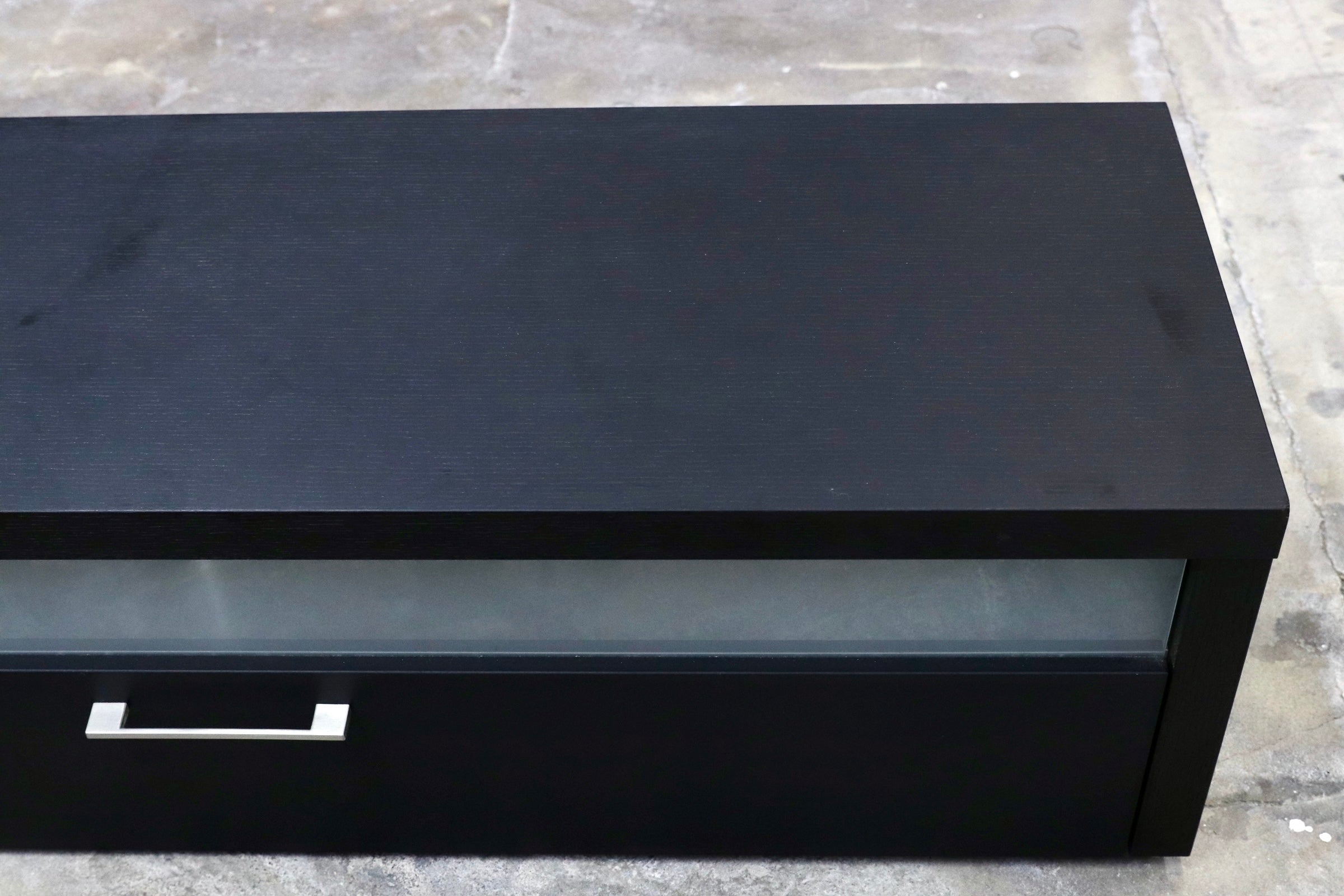 GMJS154〇BoConcept / ボーコンセプト Occa オッカ TVボード AVボード ブラック スモークガラス デンマーク 北欧モダン