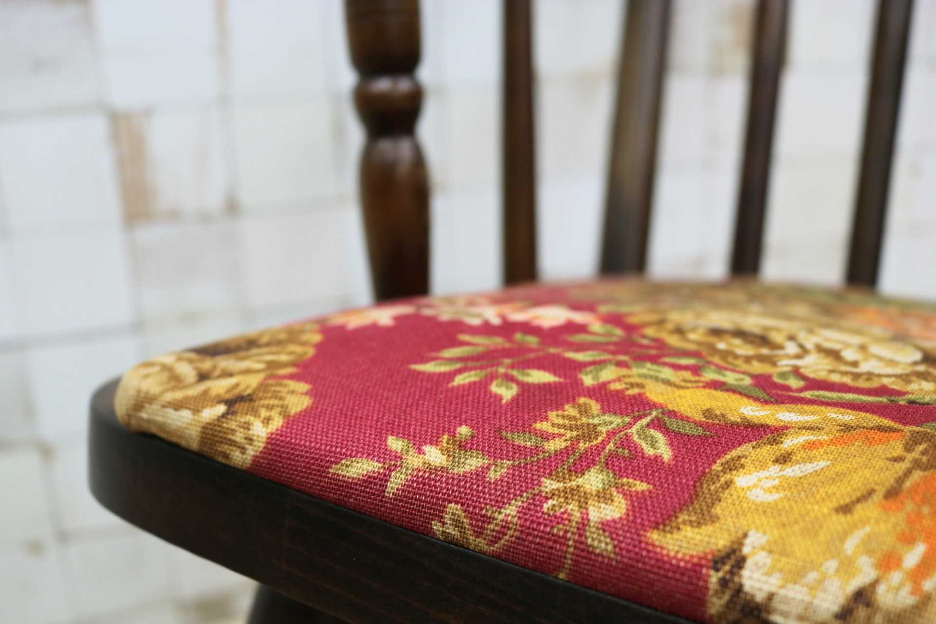 GMIK609○飛騨の家具 ヒダ・ダイネット ロッキングチェア 揺り椅子 ウィンザーチェア アームチェア ファブリック レトロ カントリー