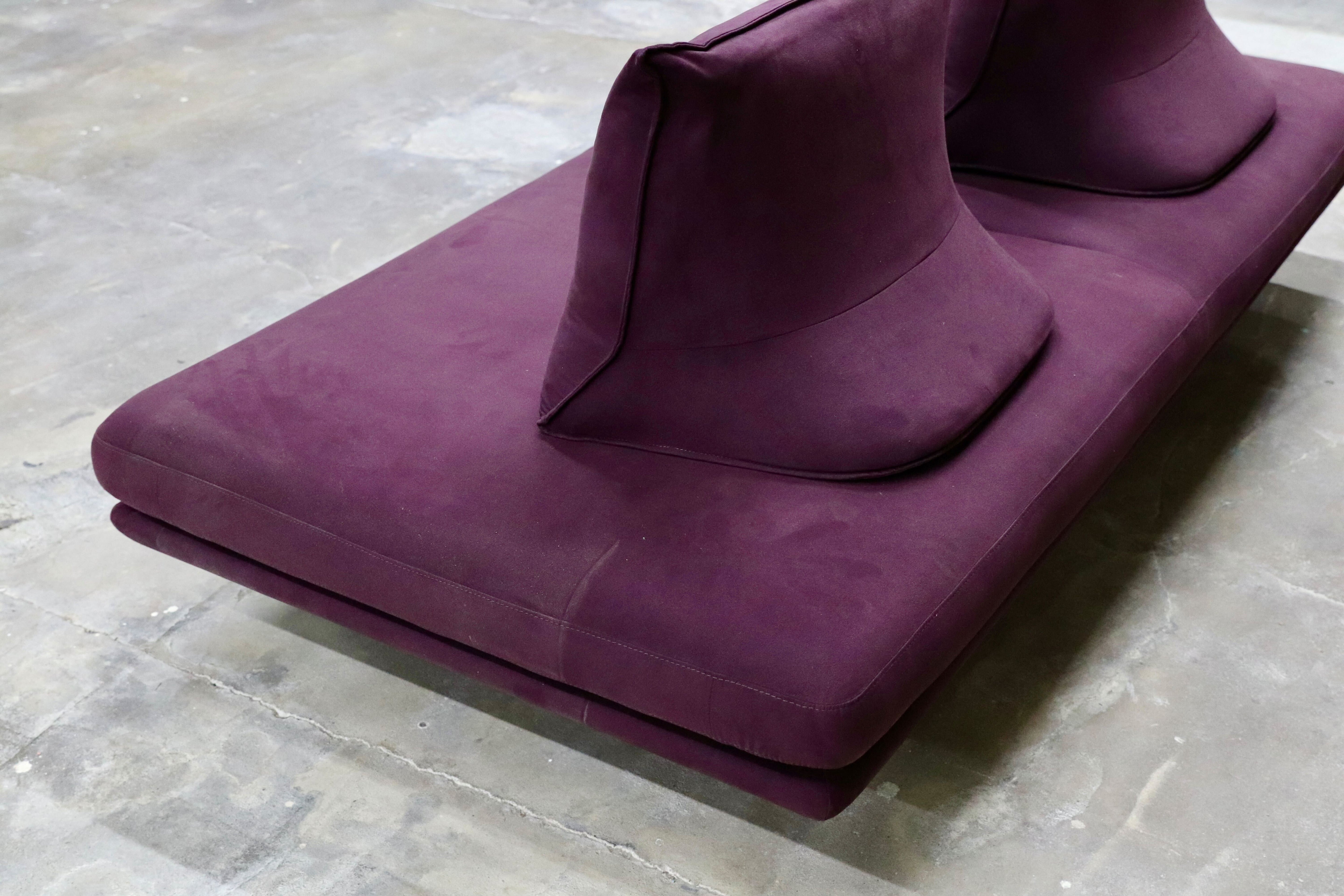 GMIK425○ligne roset / リーンロゼ PRADO プラド 2人掛けソファ ラブソファ クリスチャン・ウェルネール パープル 定価約70万