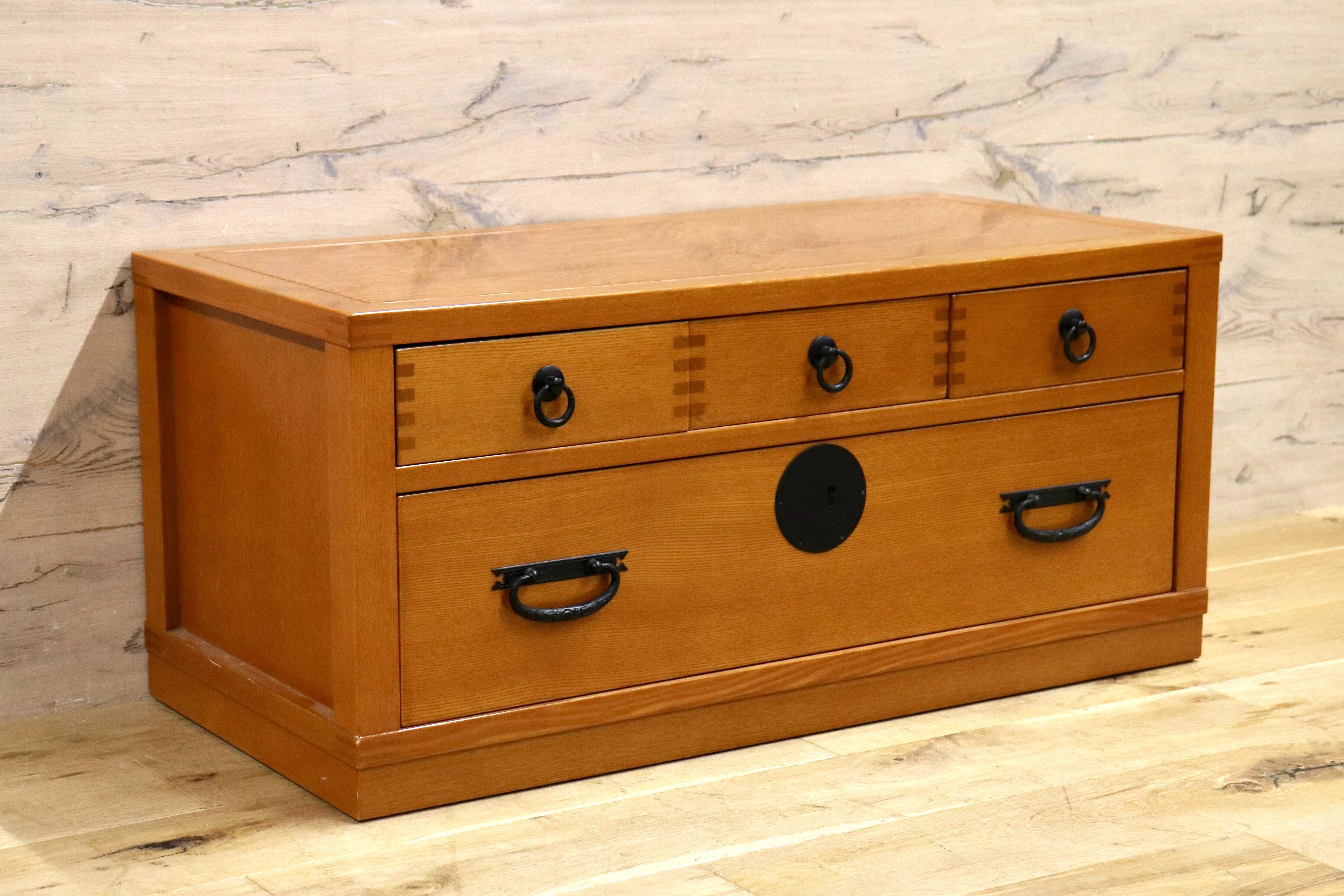 GMHK803○萩原家具 ローチェスト サイドボード 和箪笥 引き出し 鍵付き 収納 和モダン 古民家 レトロ 木製 タモ材