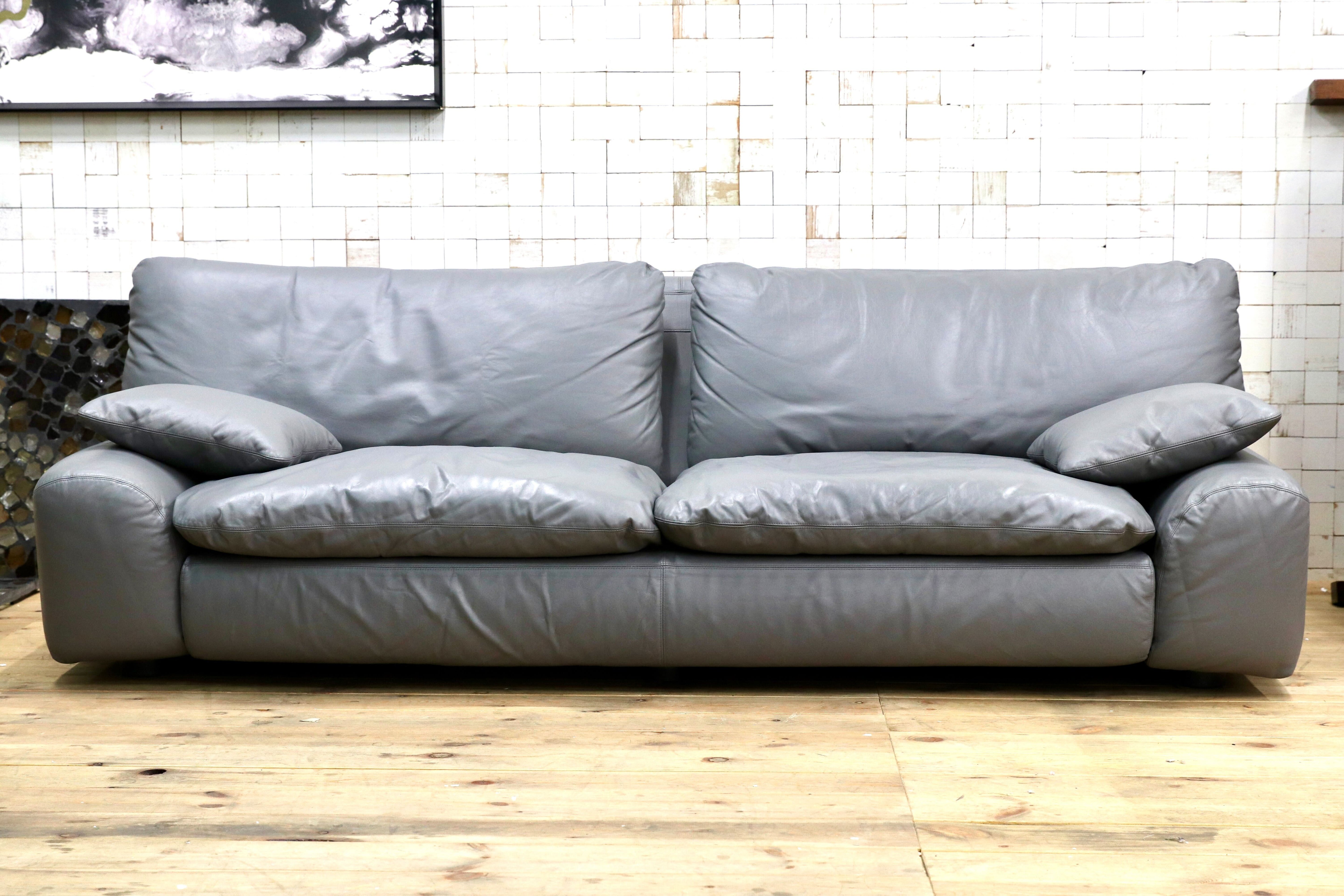 GMIH366○arflex / アルフレックス BENGODI ベンゴディ チニ・ボエリ 3人掛けソファ 本革 グレー イタリアモダン 最高級 定価約190万