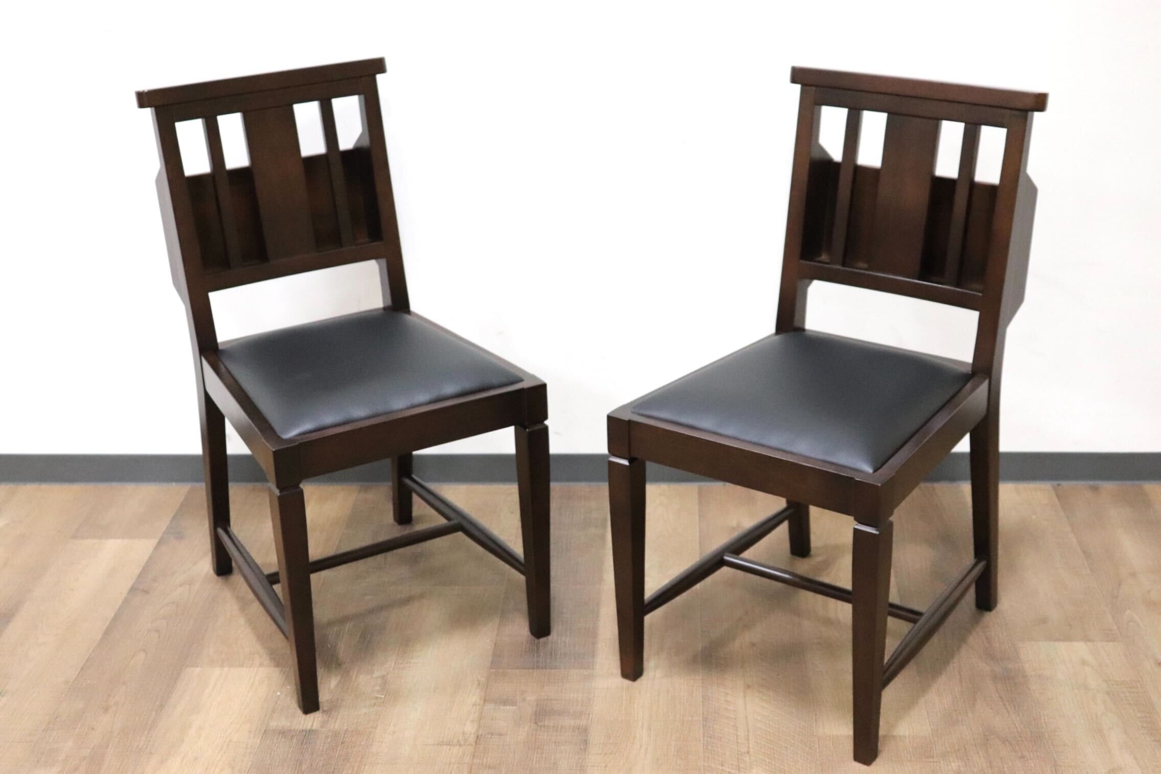 GMGN342L○CHERRY FURNITURE / 桜屋工業 ダイニングチェア チャーチチェア マガジンラック 合皮 ダークブラウン 2脚セット モダン 未使用品