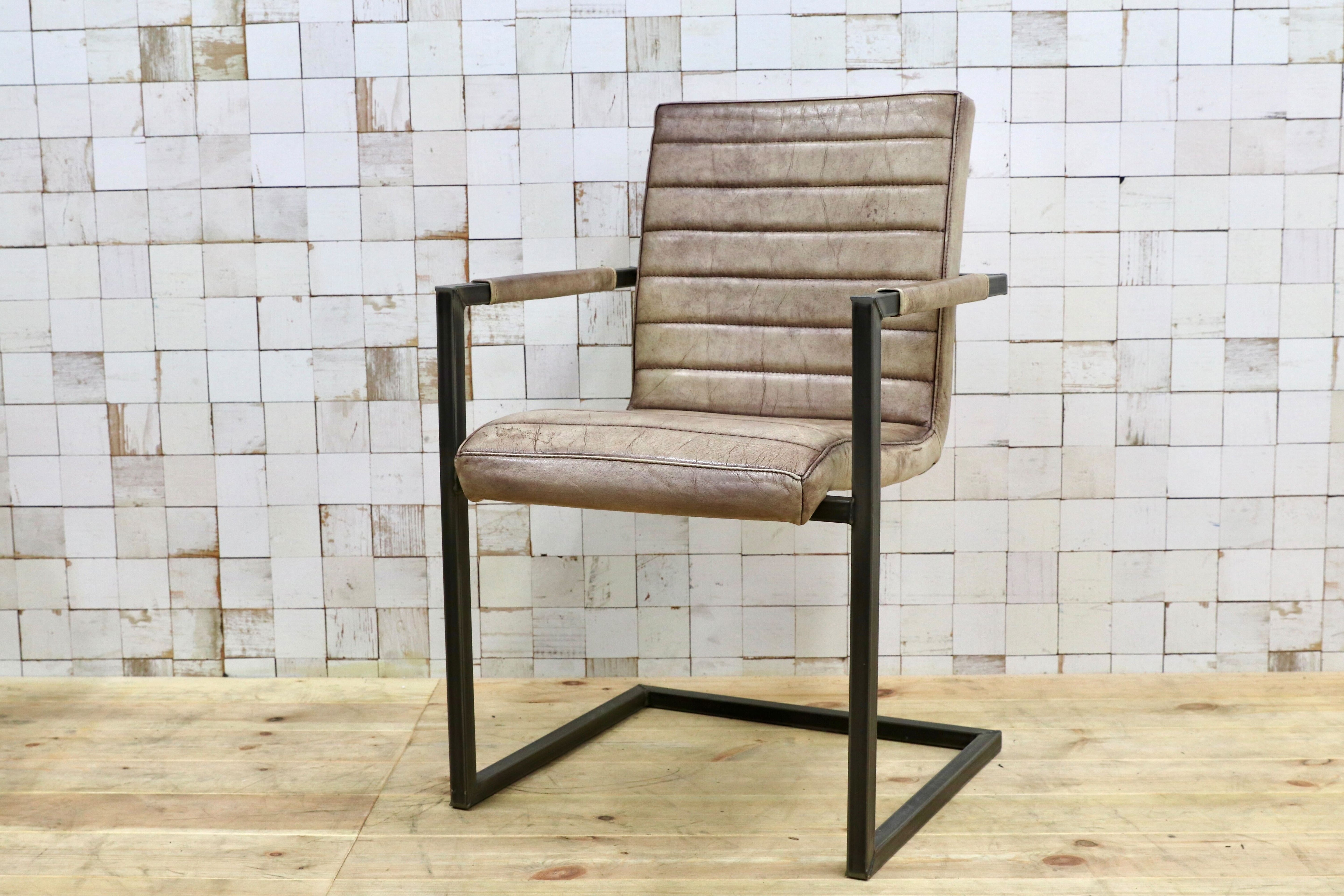 GMHH472A○PURE FURNITURE ダイニングチェア アームチェア 合皮 レザー 椅子 インダストリアル カンチレバーチェア