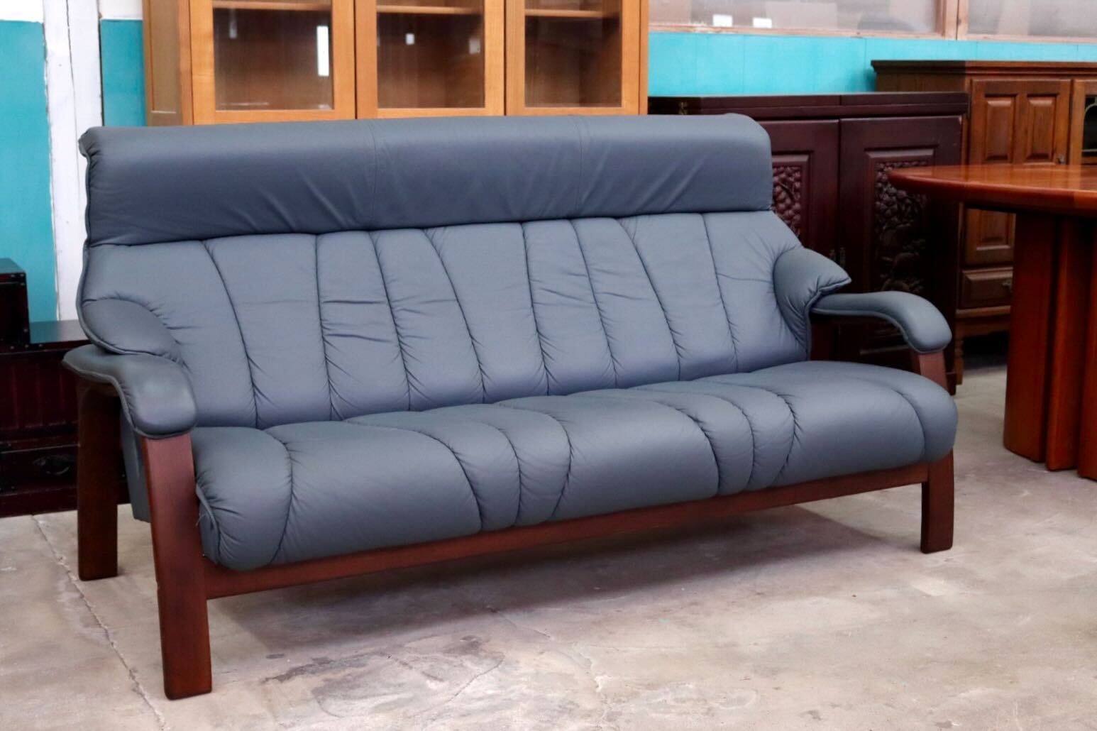 GMIH9○冨士ファニチア / FUJI FURNITURE 3人掛けソファ トリプルソファ 長椅子 3シーター 本革 国産家具 ヴィンテージ