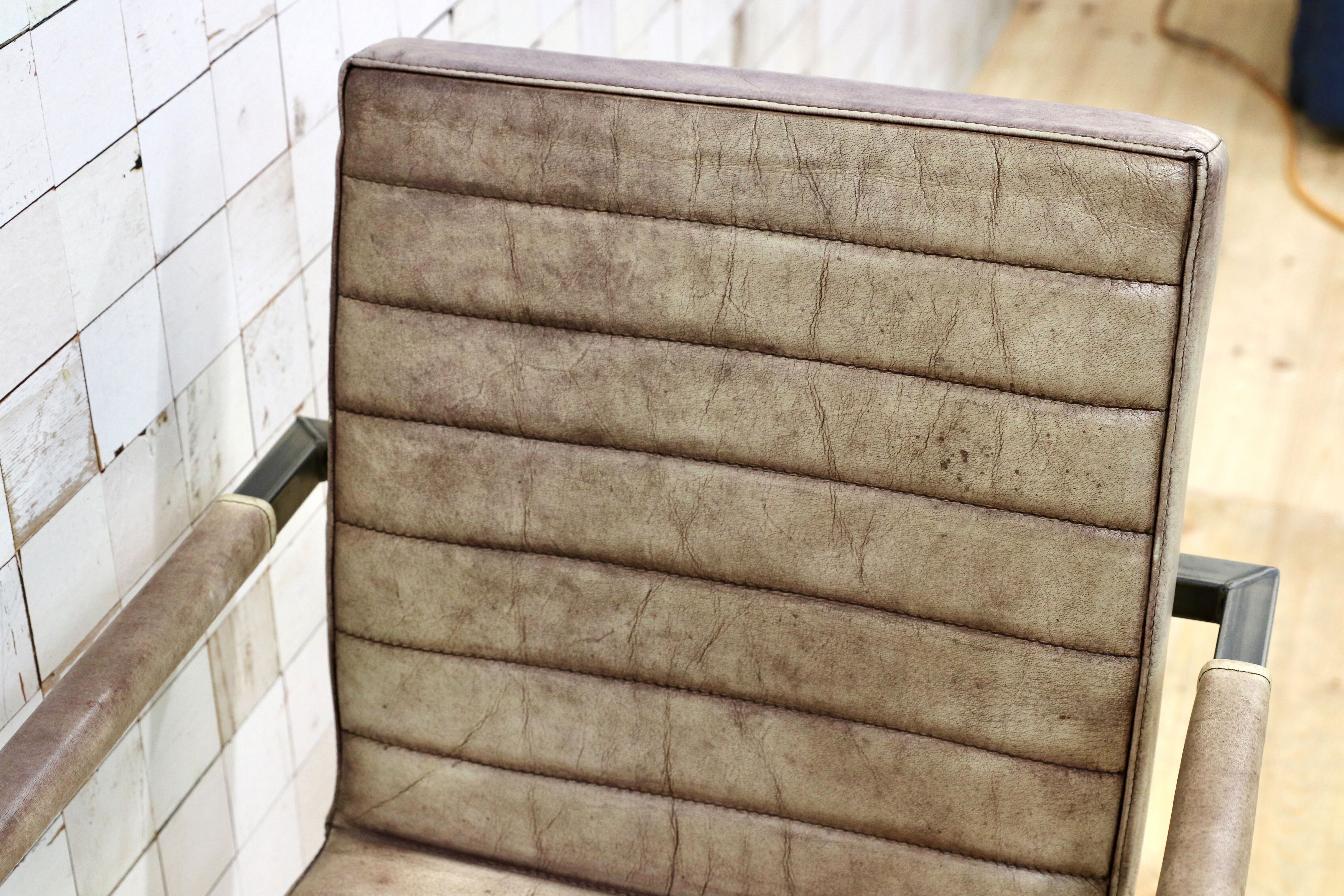 GMHH472A○PURE FURNITURE ダイニングチェア アームチェア 合皮 レザー 椅子 インダストリアル カンチレバーチェア