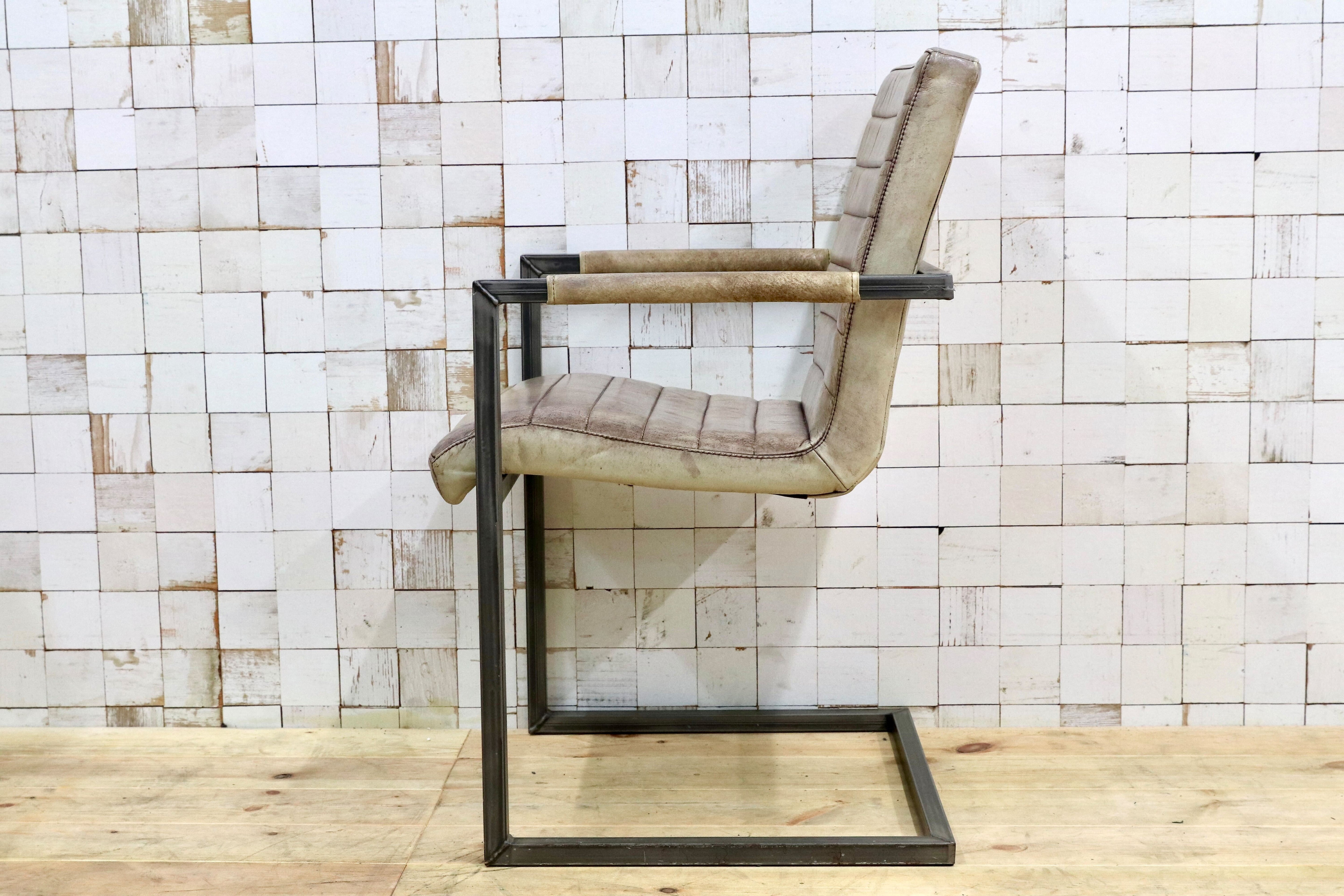GMHH472B○PURE FURNITURE ダイニングチェア アームチェア 合皮 レザー 椅子 インダストリアル カンチレバーチェア