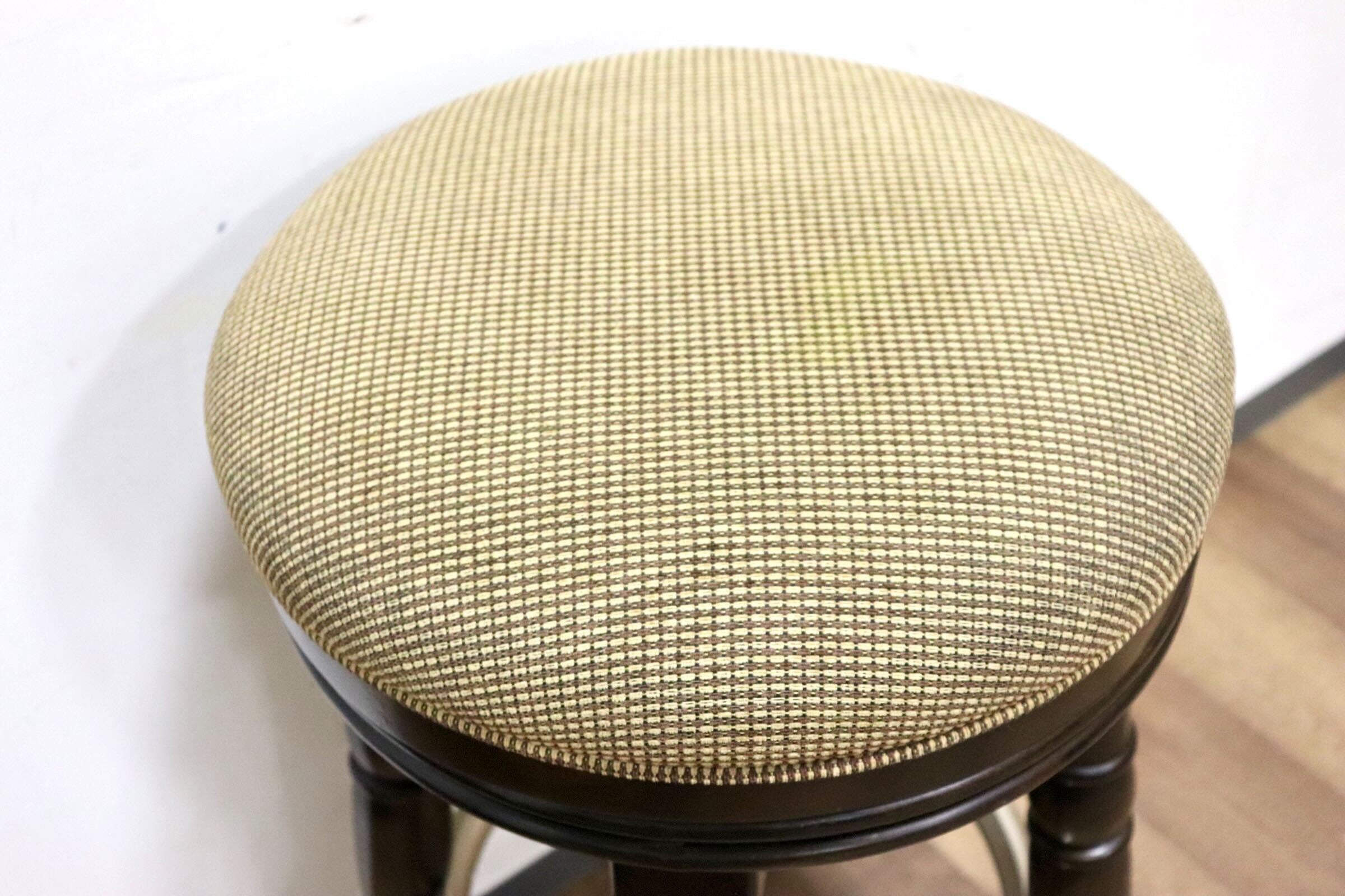 GMHN235B○英国アンティーク調 カウンターチェア 回転式 ハイスツール バーチェア 椅子 ファブリック クラシック ヴィンテージ 輸入家具