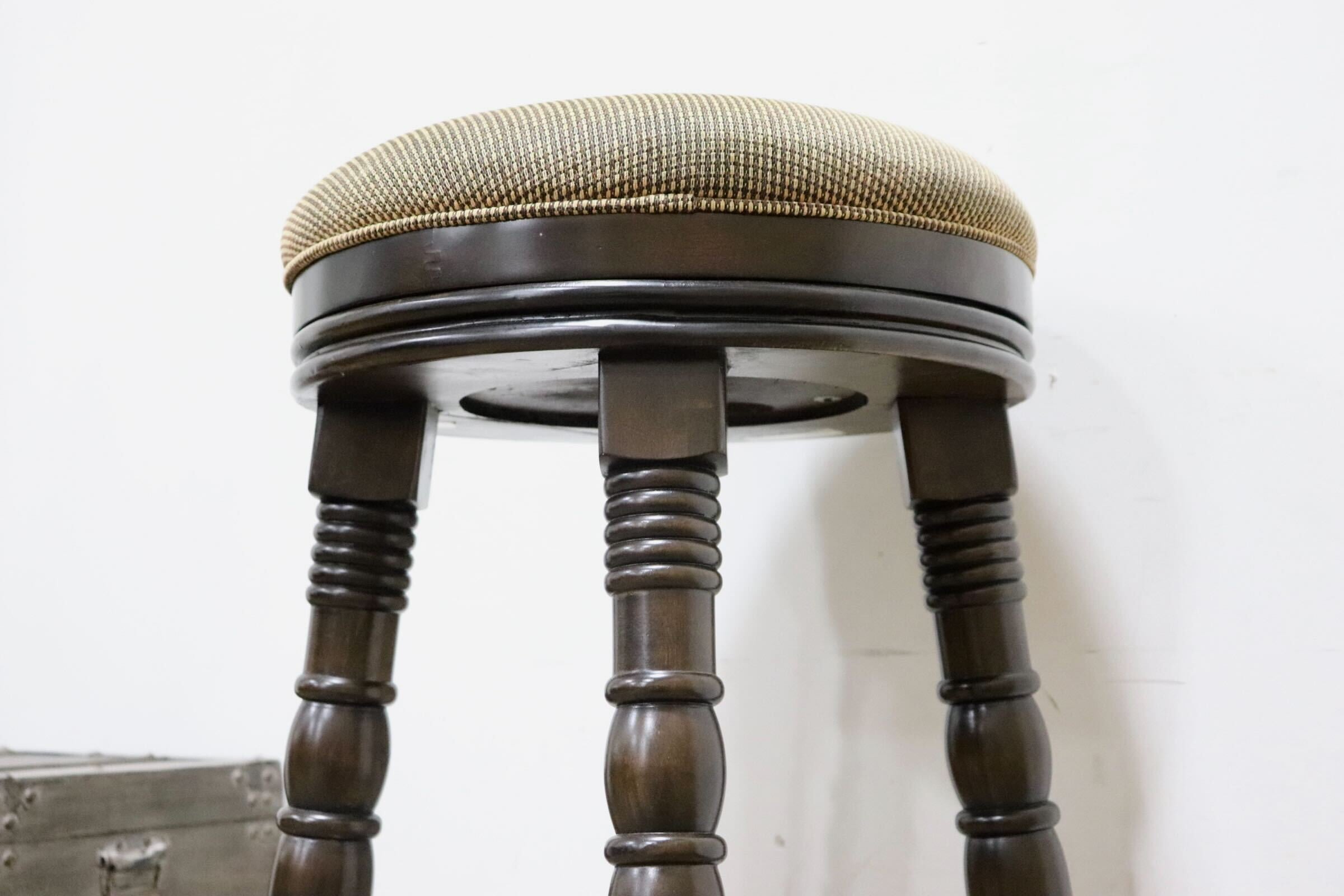 GMHN235B○英国アンティーク調 カウンターチェア 回転式 ハイスツール バーチェア 椅子 ファブリック クラシック ヴィンテージ 輸入家具