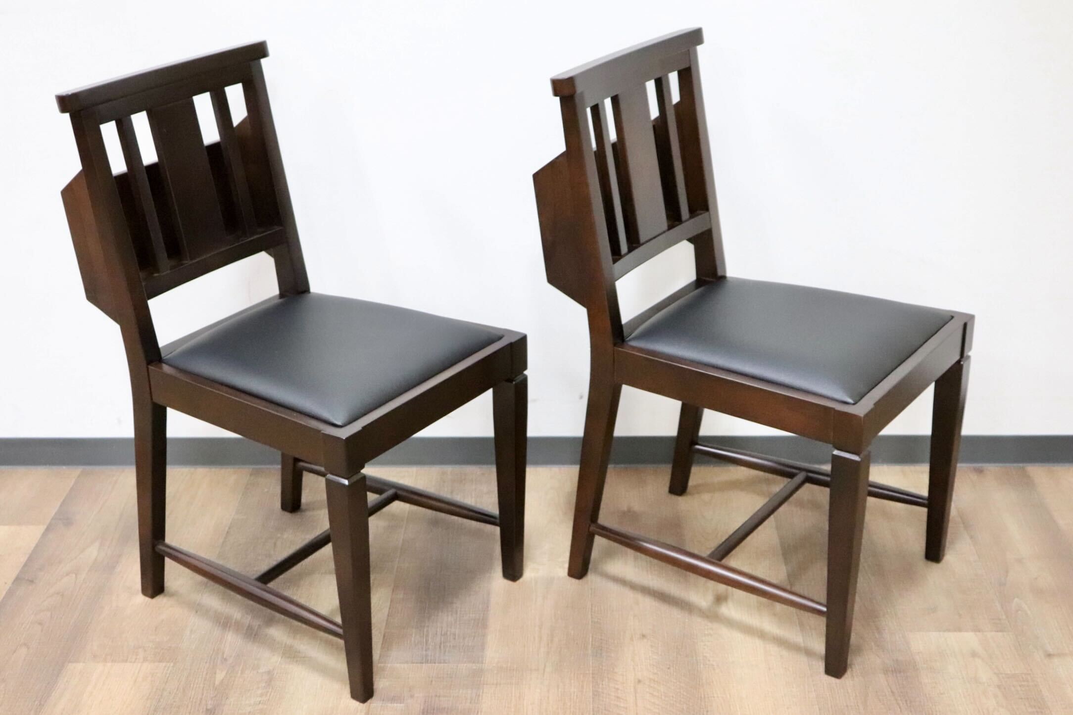 GMGN342M○CHERRY FURNITURE / 桜屋工業 ダイニングチェア チャーチチェア マガジンラック 合皮 ダークブラウン 2脚セット モダン 未使用品