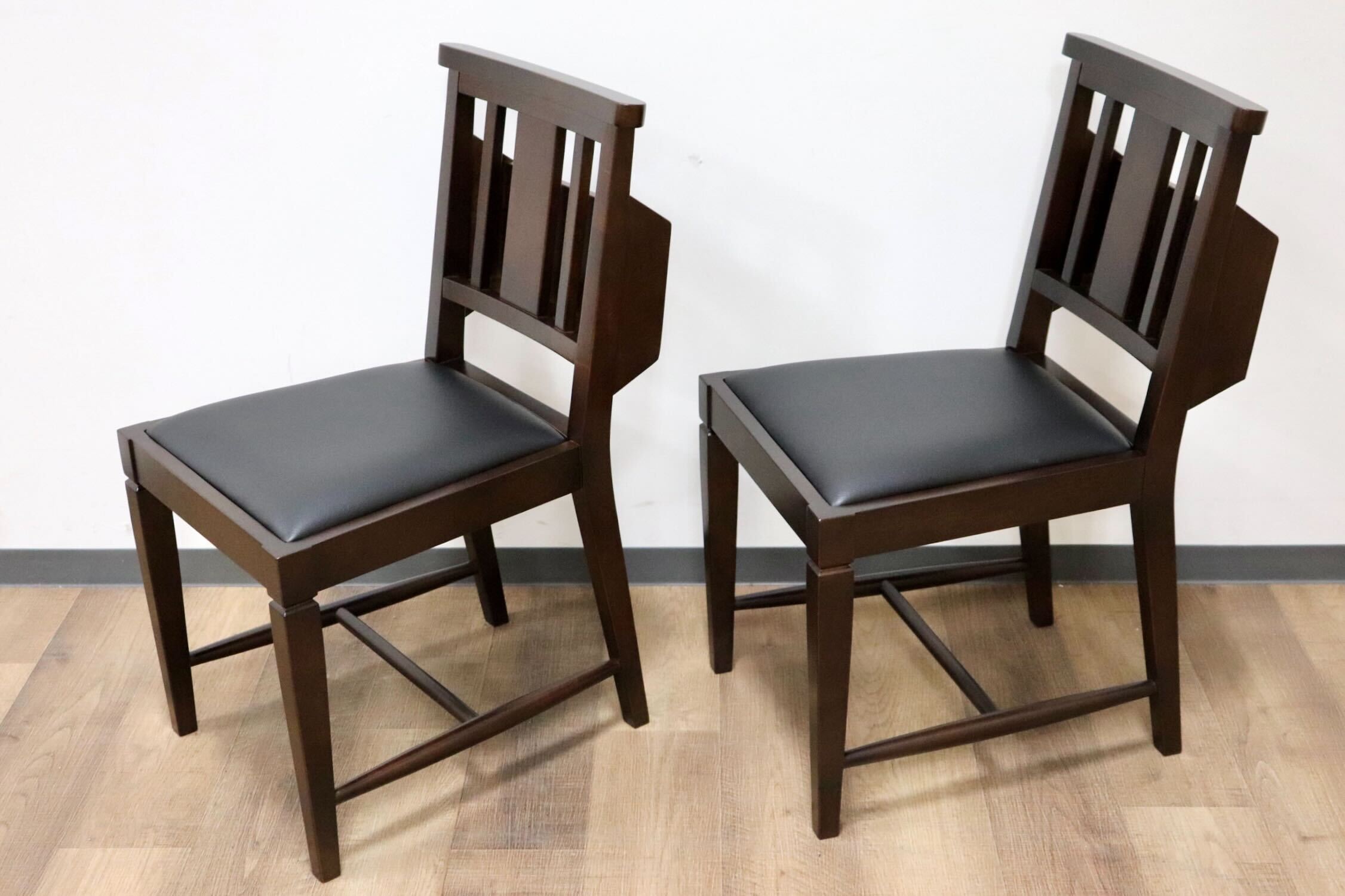 GMGN342N○CHERRY FURNITURE / 桜屋工業 ダイニングチェア チャーチチェア マガジンラック 合皮 ダークブラウン 2脚セット モダン 未使用品