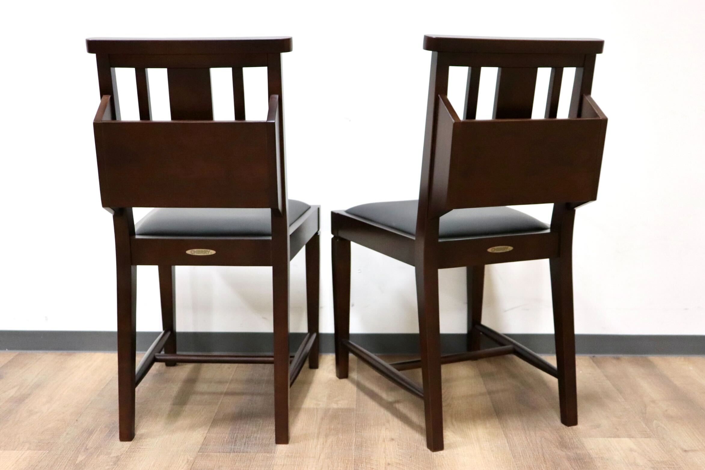 GMGN342N○CHERRY FURNITURE / 桜屋工業 ダイニングチェア チャーチチェア マガジンラック 合皮 ダークブラウン 2脚セット モダン 未使用品