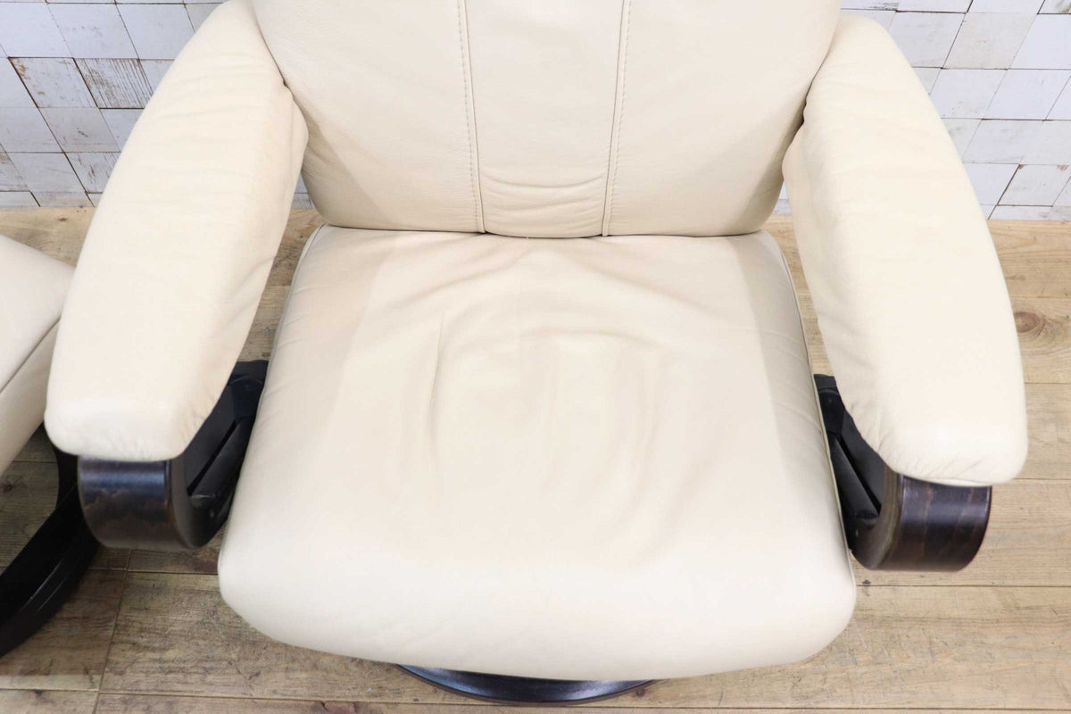 GMJS305◯himolla / ヒモラ ゼロストレス リクライニングチェア シングルソファ パーソナルチェア オットマン 本革 ドイツ IDC大塚家具