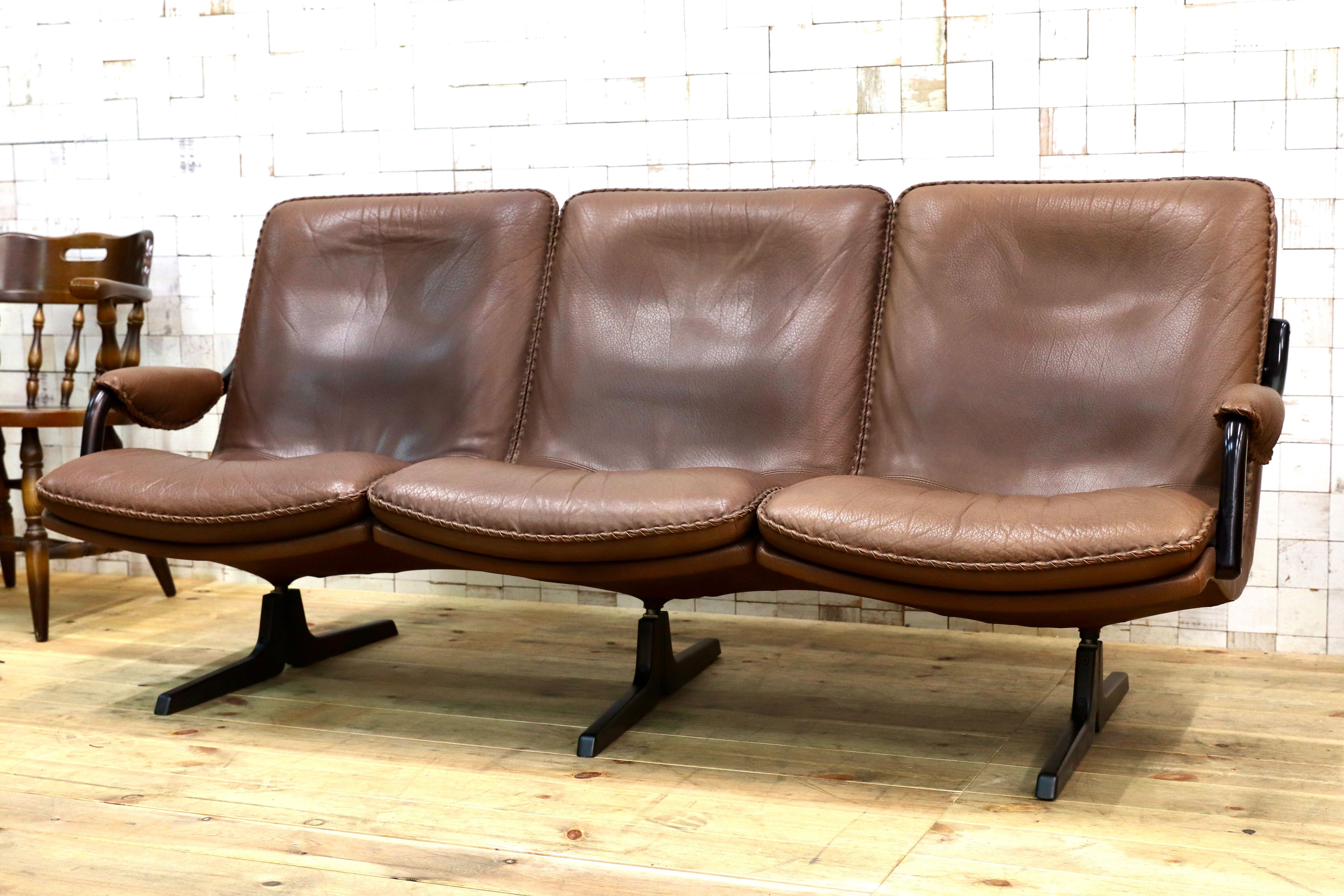 GMIO161C○BERG Furniture / ベルグファニチャー 3人掛けソファ トリプルソファ 長椅子 本革 ミッドセンチュリー ヴィンテージ デンマーク