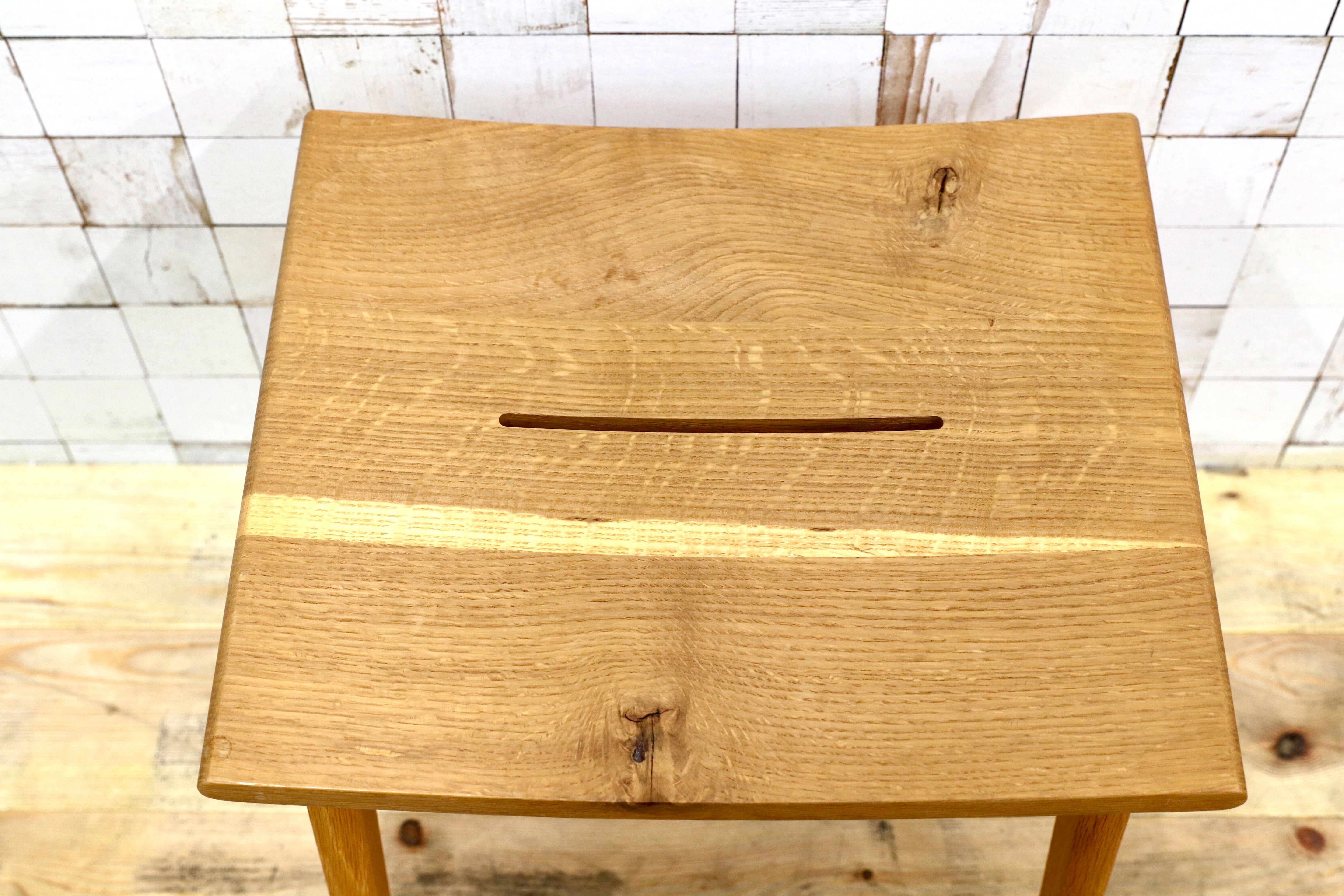 GMIK446C○飛騨産業 / HIDA キツツキ SN610 森のことば スツール 腰掛け オーク材 飛騨家具 定価4.18万 展示品