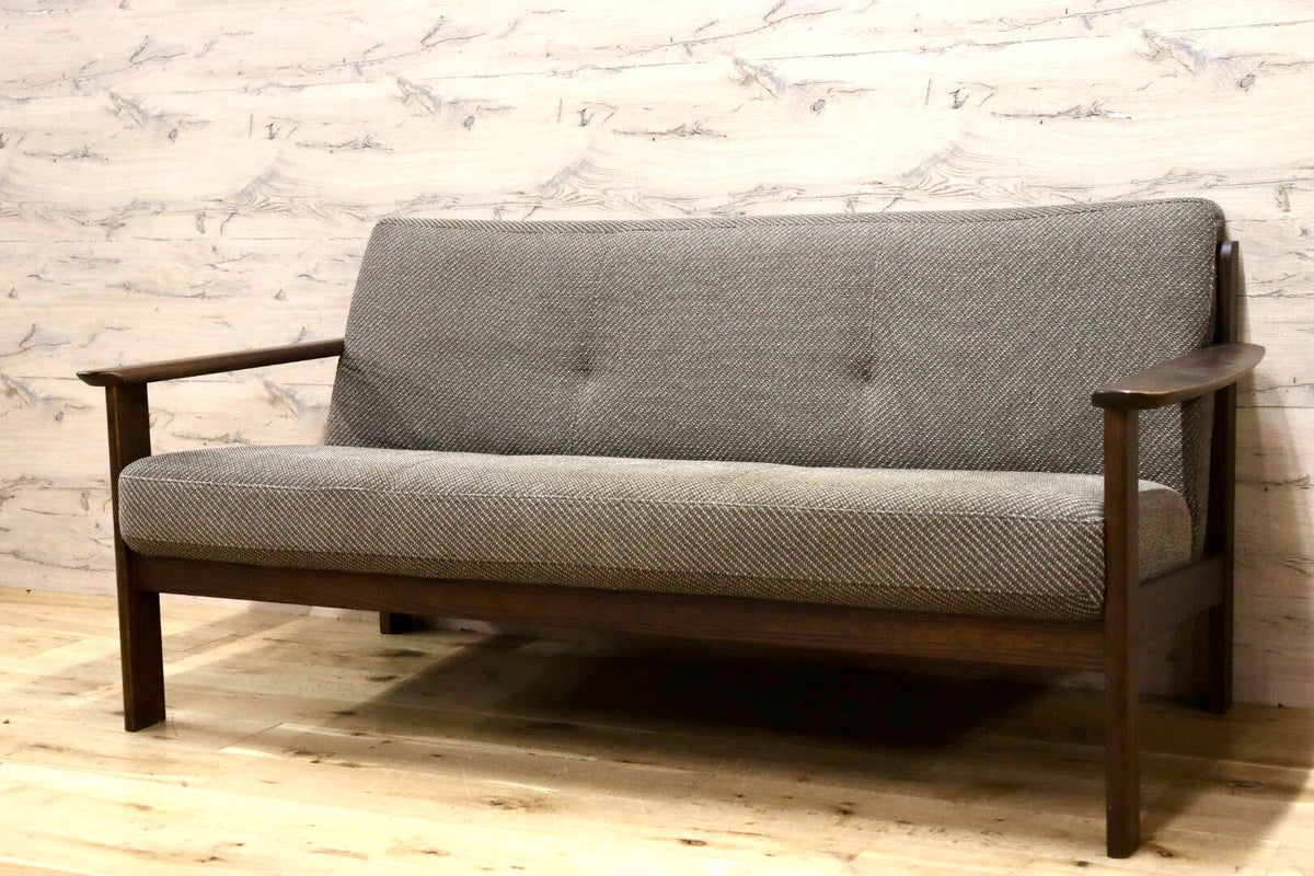 GMJH343◯Chitano / チターノ 2人掛けソファ ラブソファ 長椅子 ファブリック オーク材 karimoku カリモク 国産家具