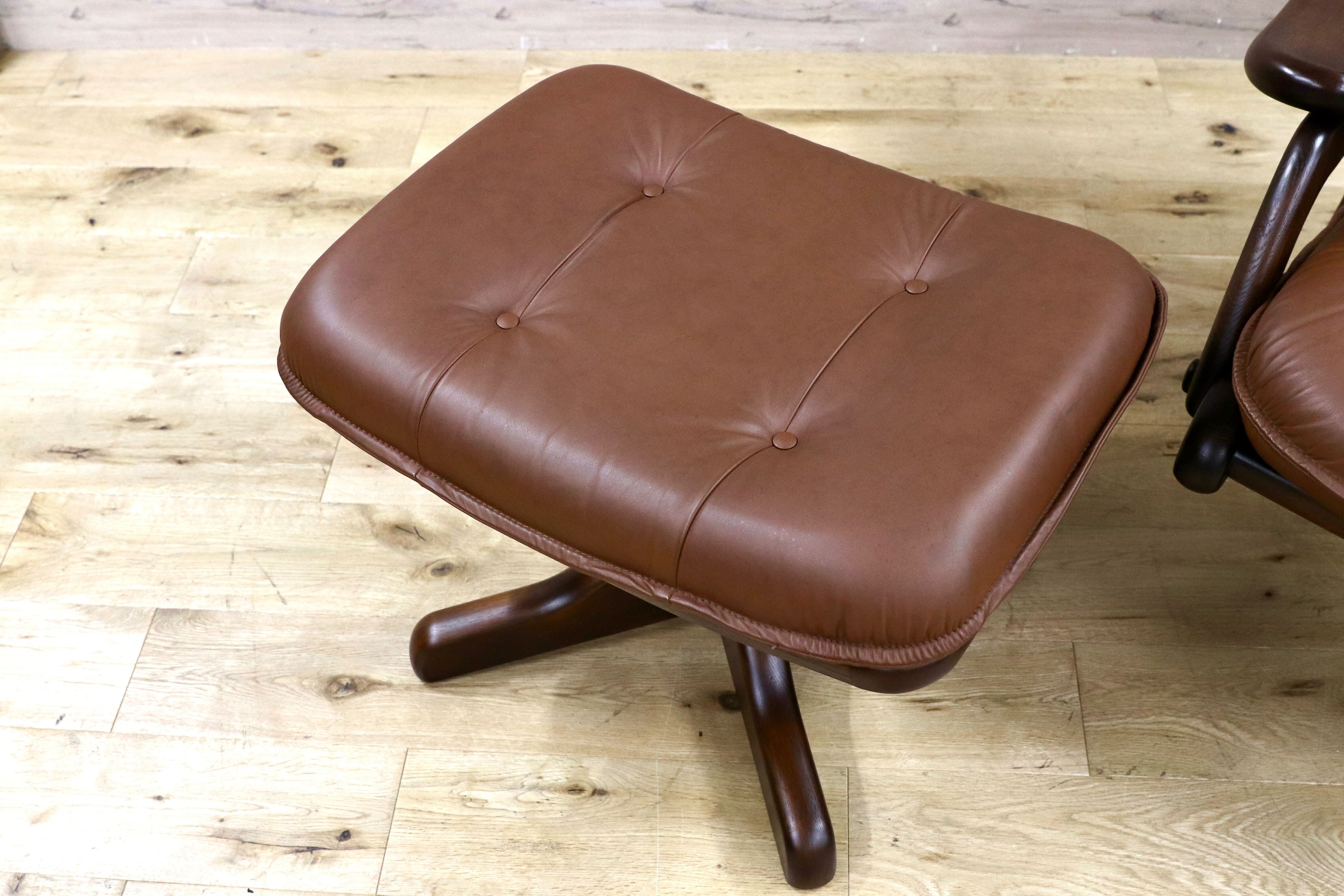 GMFN176○オランダ ダッチカントリースタイル パーソナルチェア シングルソファ 1人掛けソファ 回転チェア オットマン 本革 ブラウン 楢材