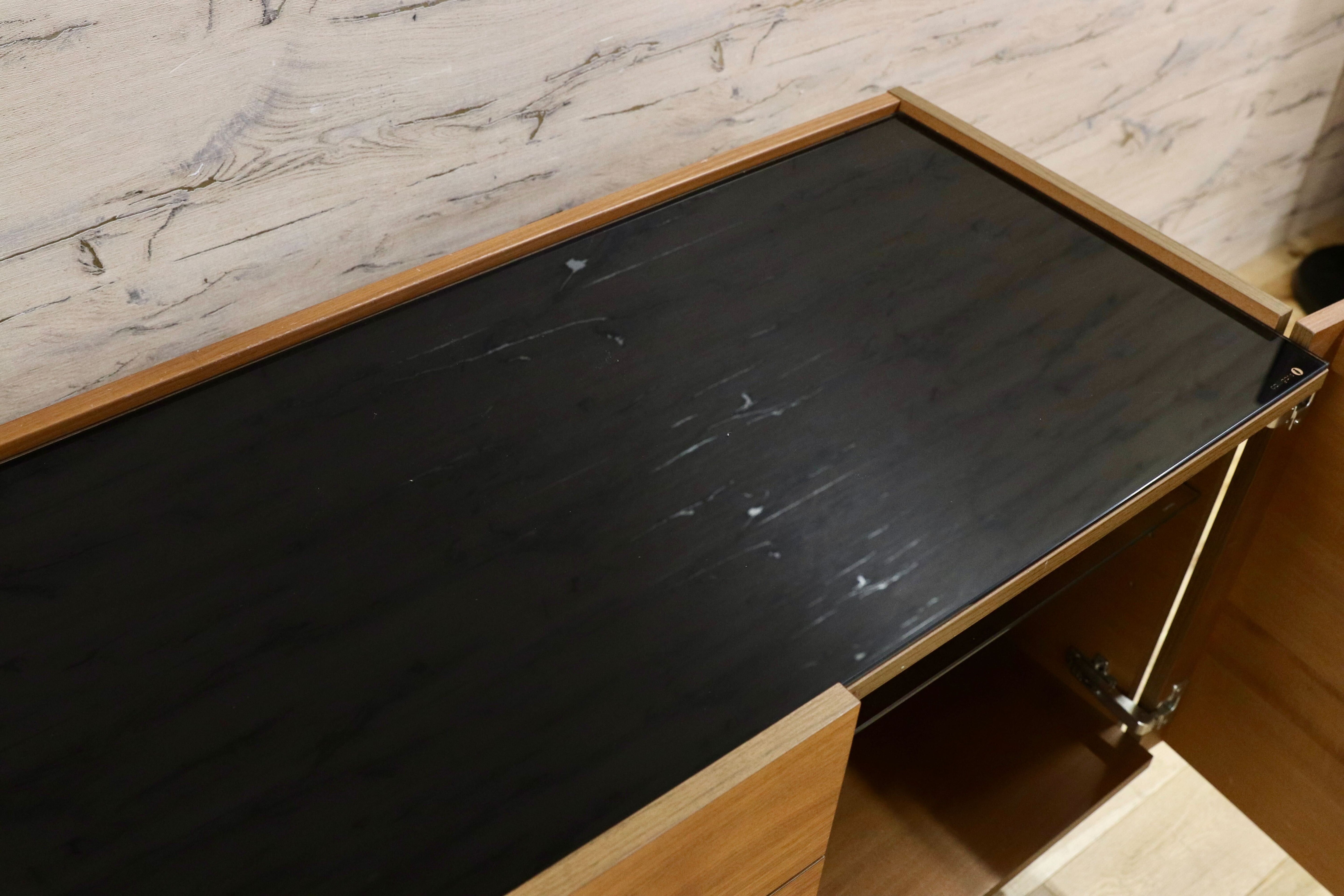 GMHS397○Calligaris / カリガリス HORIZON サイドボード リビングボード Marelli & Molteni イタリアモダン ウォールナット 北欧スタイル