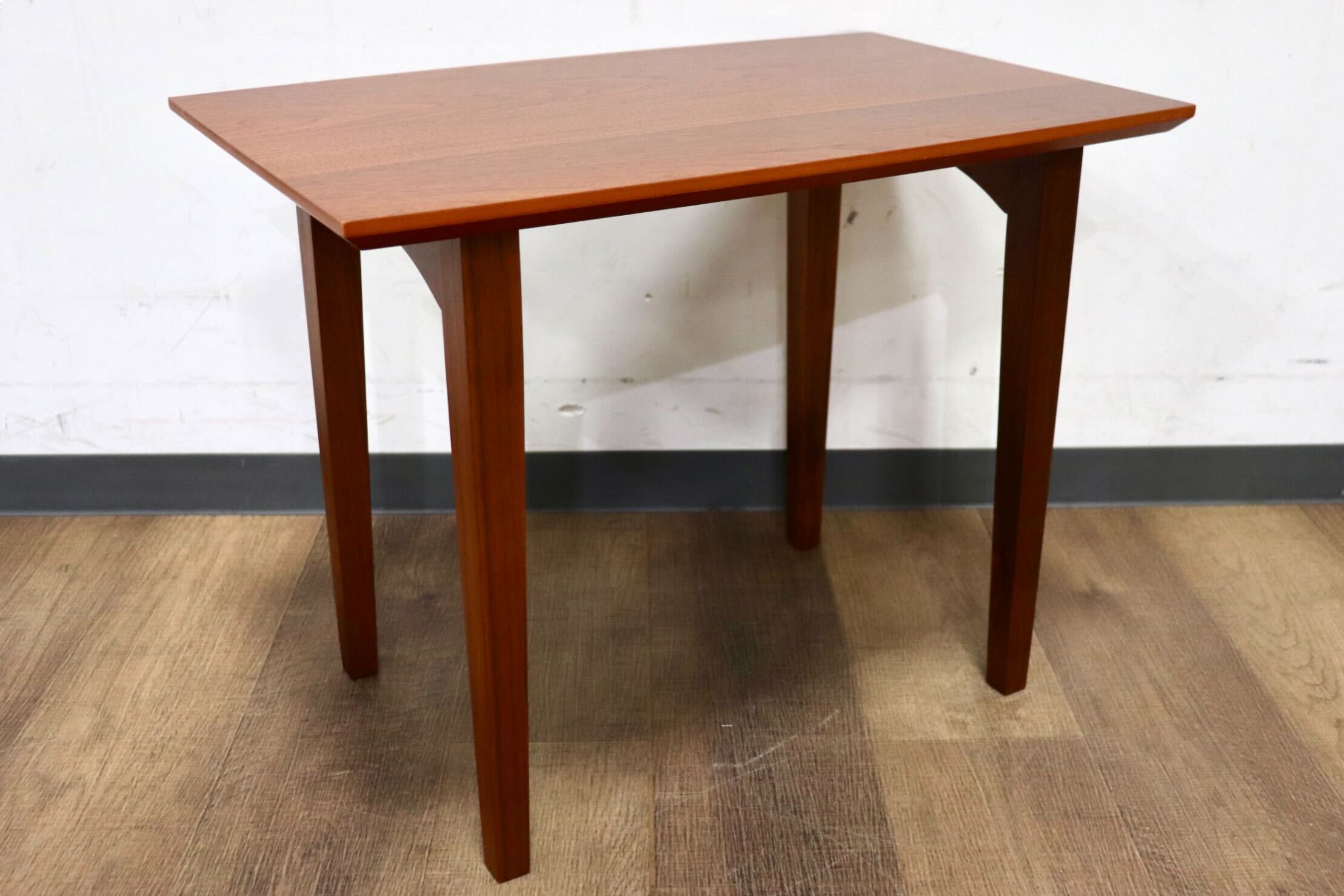 GMHK869○YAGIKEN / ヤギケン サイドテーブル 机 コーヒーテーブル ミニーブル 飾り棚 花台 モダン 木製