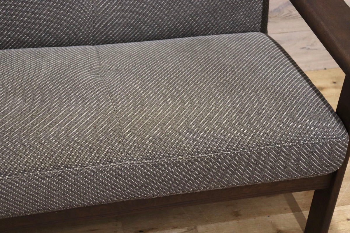 GMJH343◯Chitano / チターノ 2人掛けソファ ラブソファ 長椅子 ファブリック オーク材 karimoku カリモク 国産家具