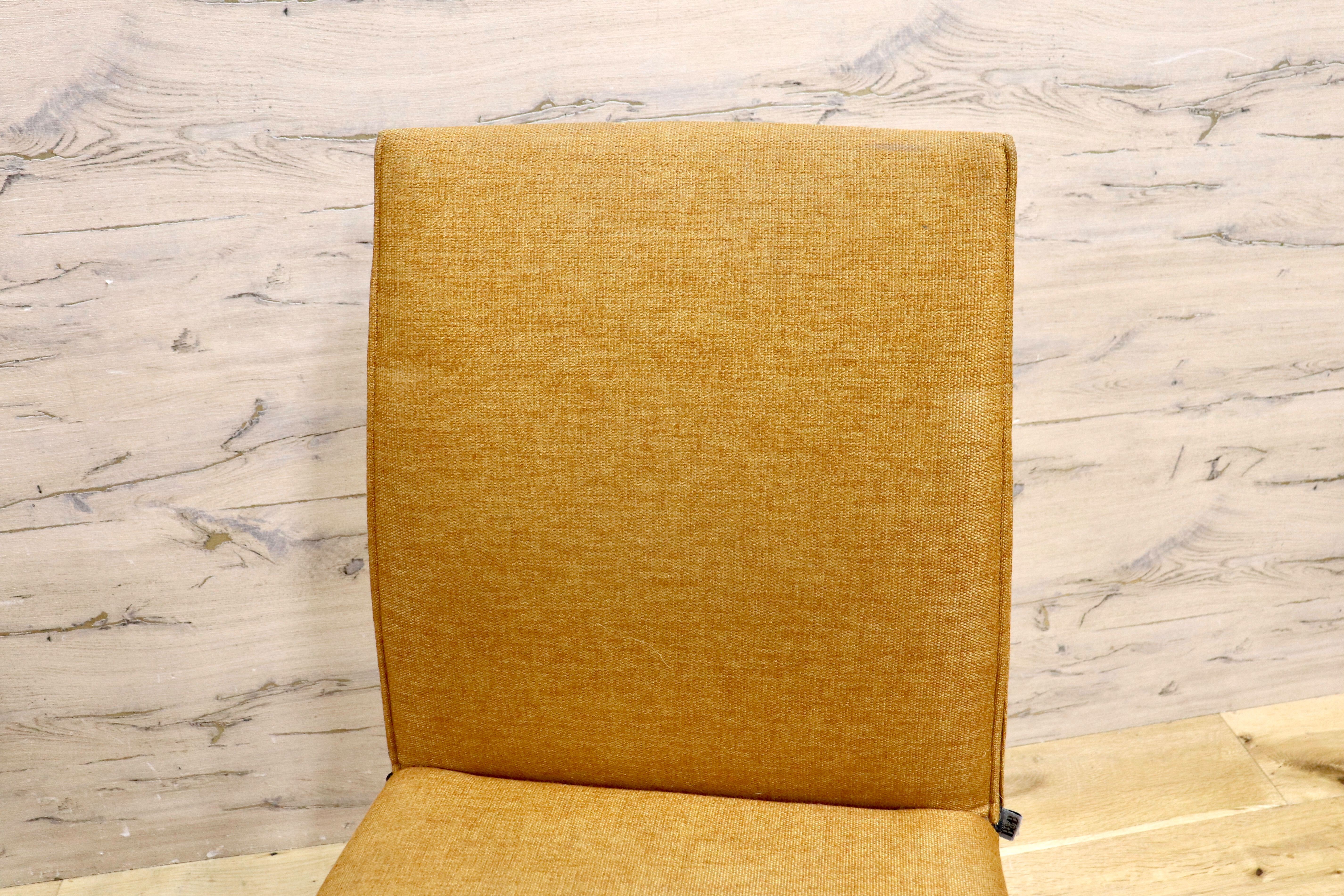 GMIH327B○B&B ITALIA / ビーアンドビー VOL AU VENT ヴォロ ヴァンチェア ダイニングチェア 2脚セット ファブリック モダン