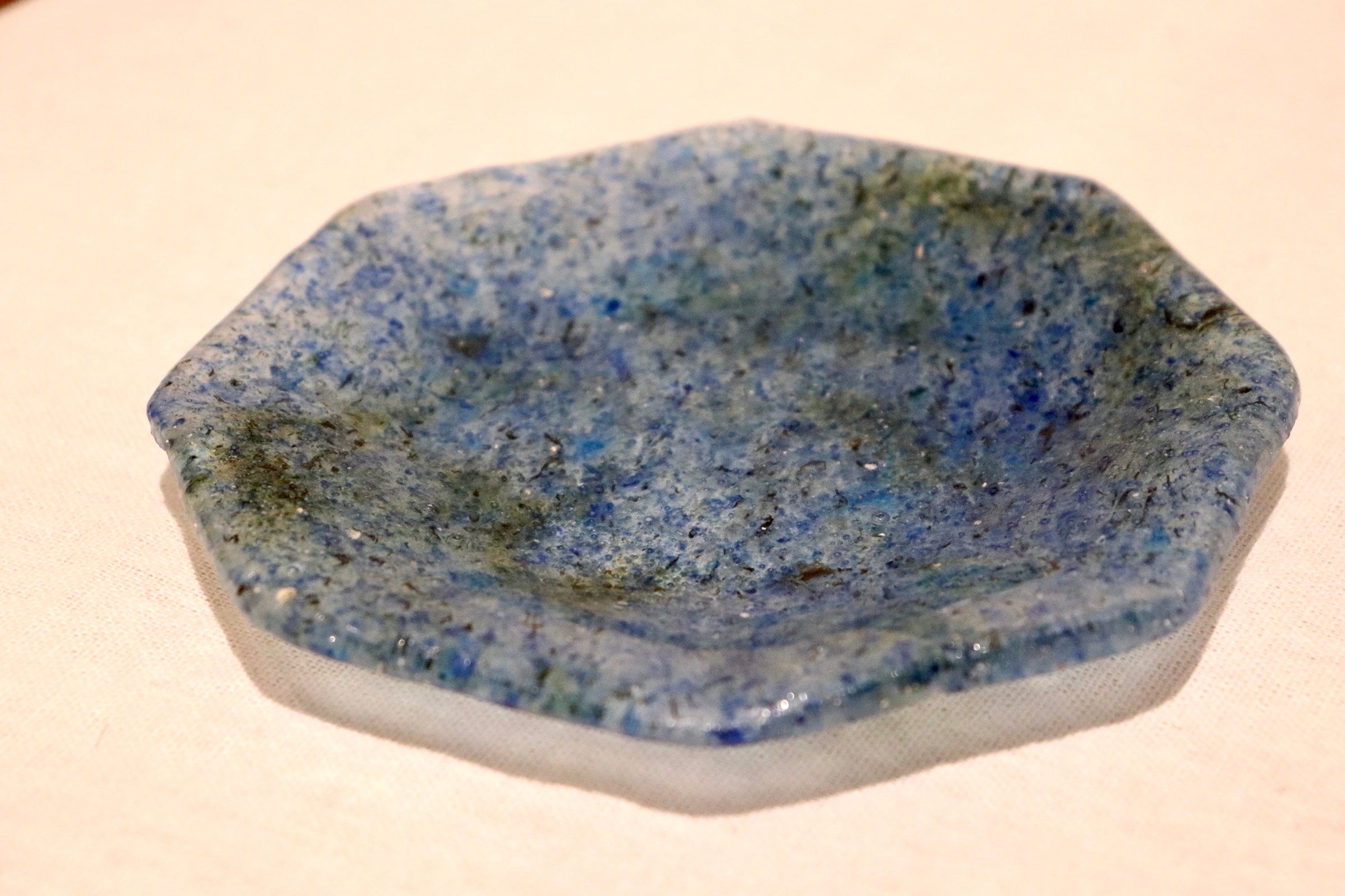 GMIO147A◯so arrow /ソーアロー 八角皿 小皿 豆皿 ガラス細工 児玉みのり 未使用