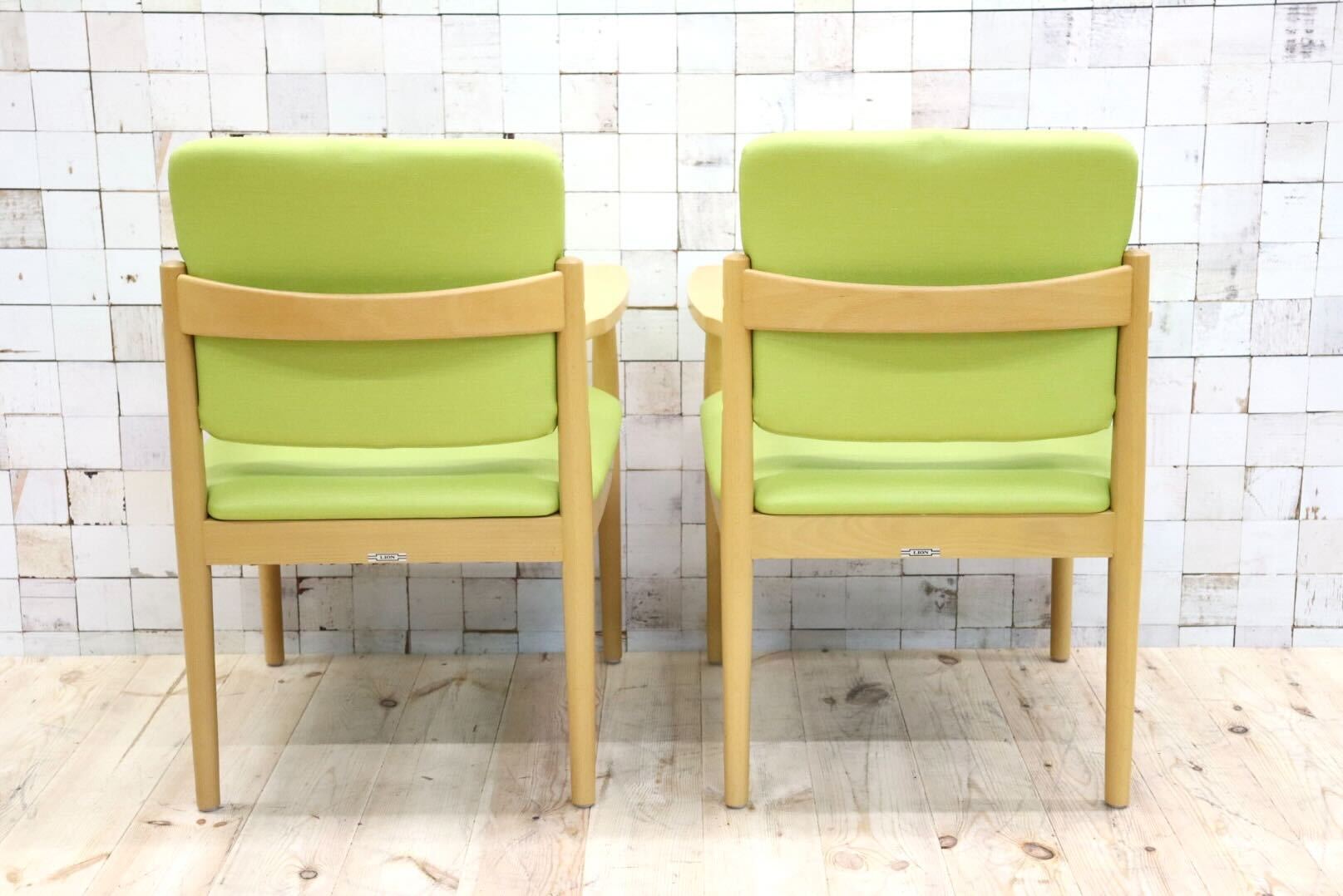 GMFT413G○LION / ライオン事務器 アームチェア オフィスチェア 椅子 2脚セット 合皮 イエローグリーン ナチュラル