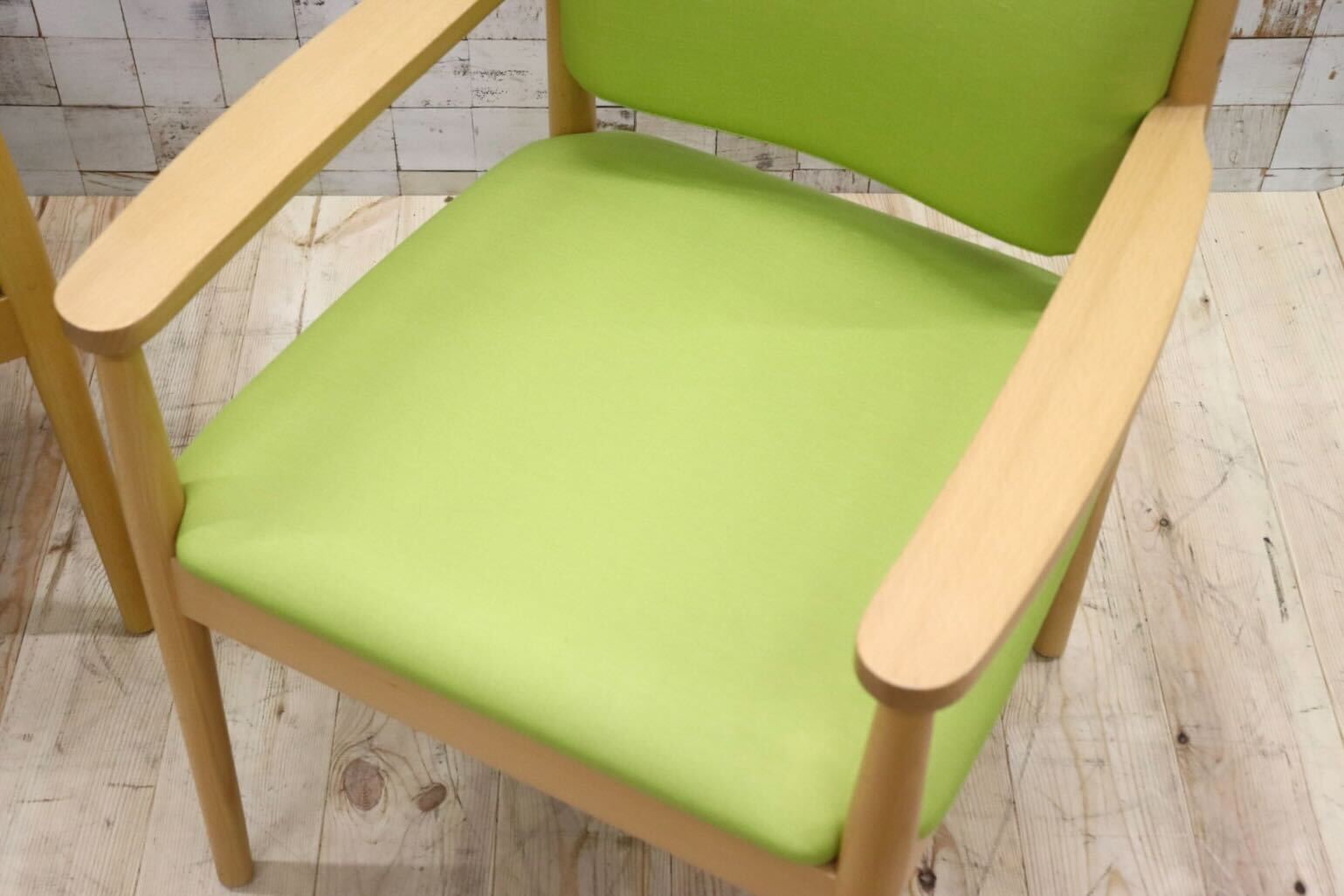 GMFT413H○LION / ライオン事務器 アームチェア オフィスチェア 椅子 2脚セット 合皮 イエローグリーン ナチュラル