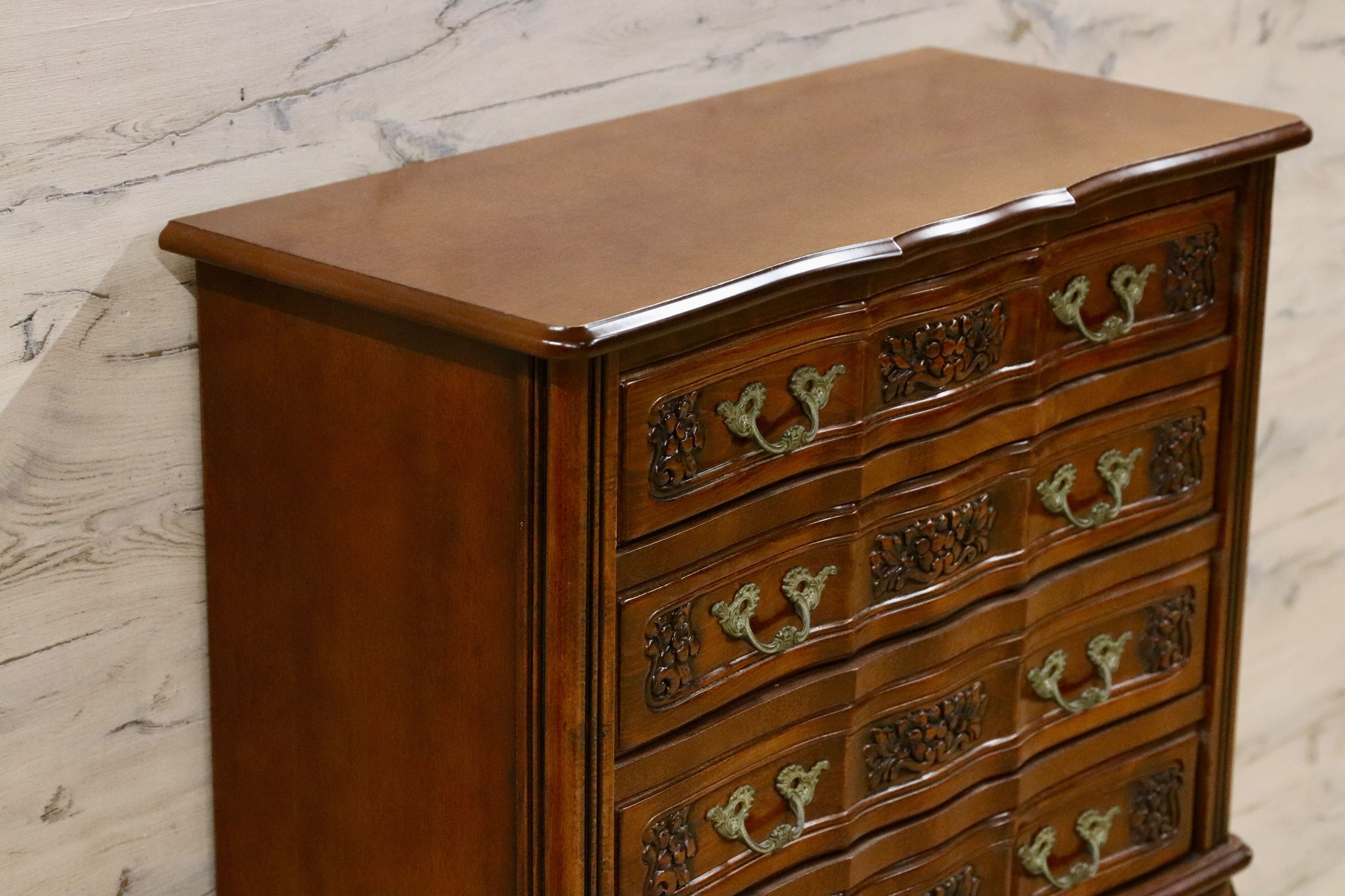 GMHS549○イタリア製 クラシック ヨーロピアン 4段チェスト 小物入れ 収納家具 サイドチェスト 輸入家具 西洋 アンティーク調 定価約18.7万