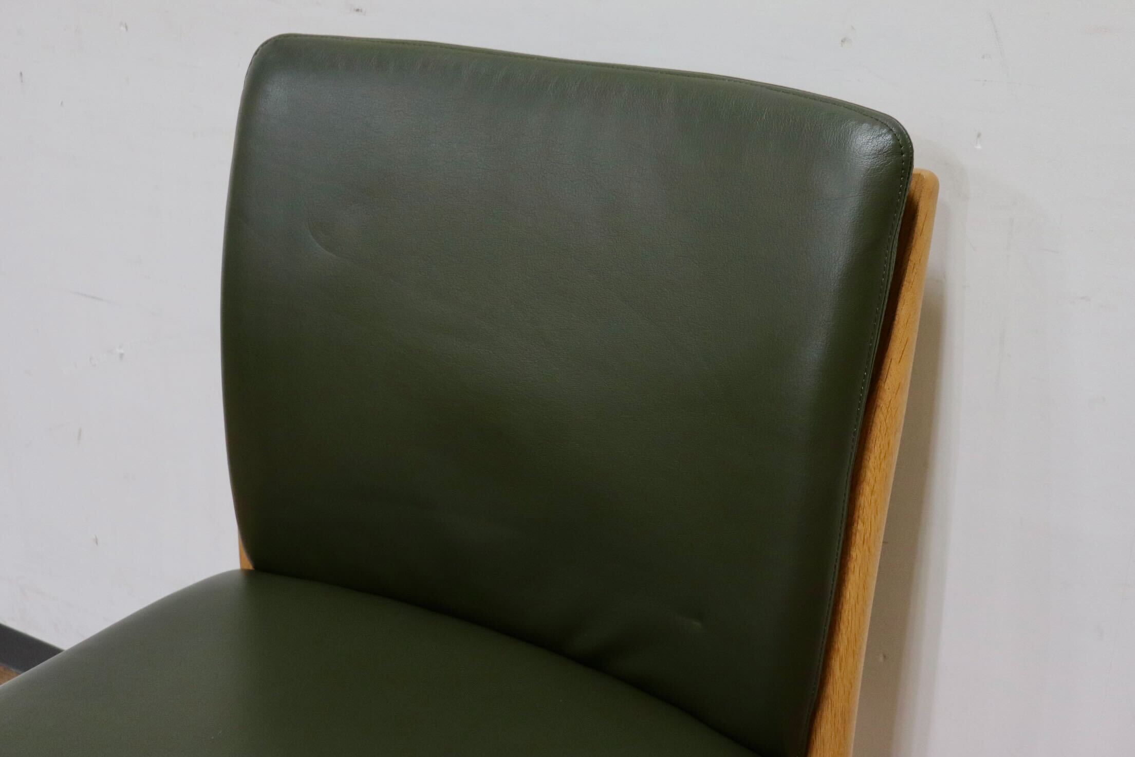 GMIH25B○匠工芸 / TAKUM Jazz ダイニングチェア 椅子 チェア 国産家具 オーク無垢材 本革 グリーン 北海道 検)カンディハウス